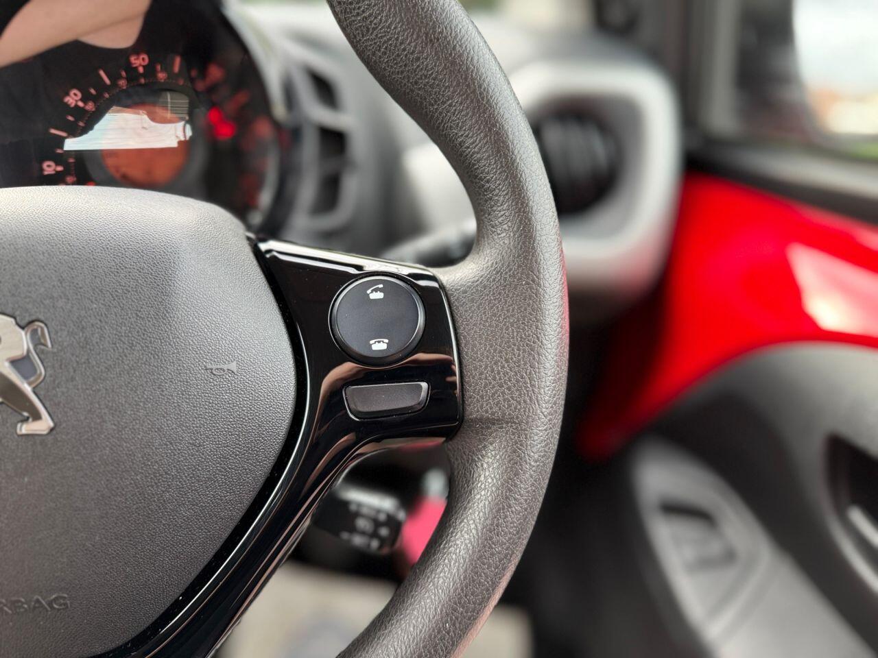 Peugeot 108 view 24