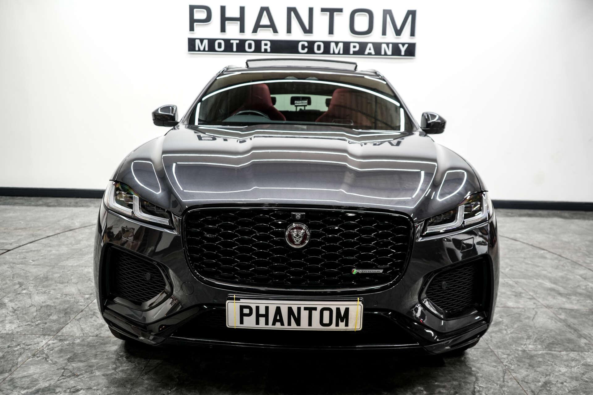 Jaguar F-Pace view 6