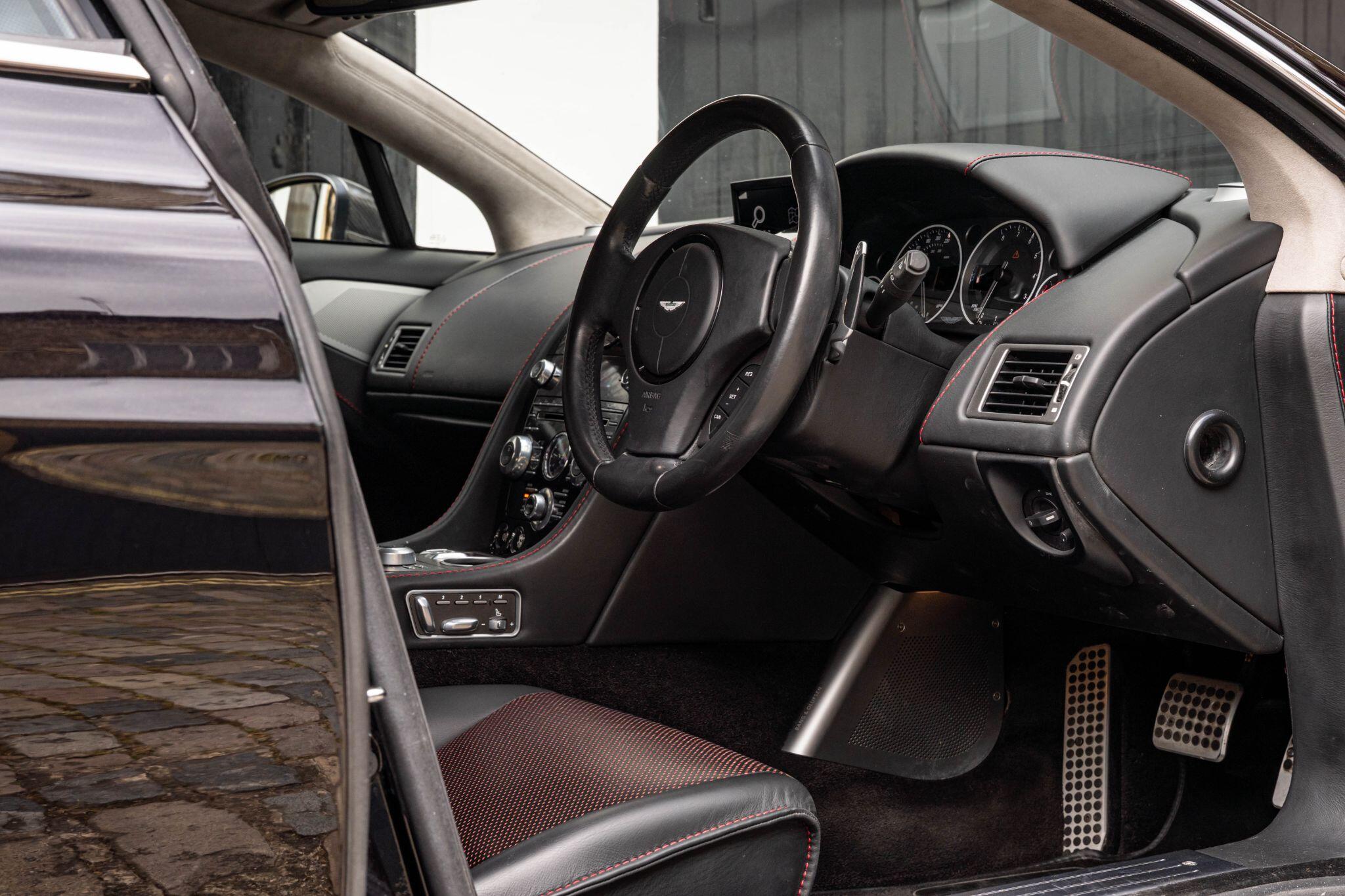Aston Martin Rapide view 13