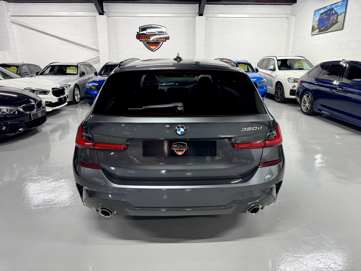 BMW 3 Series view 20