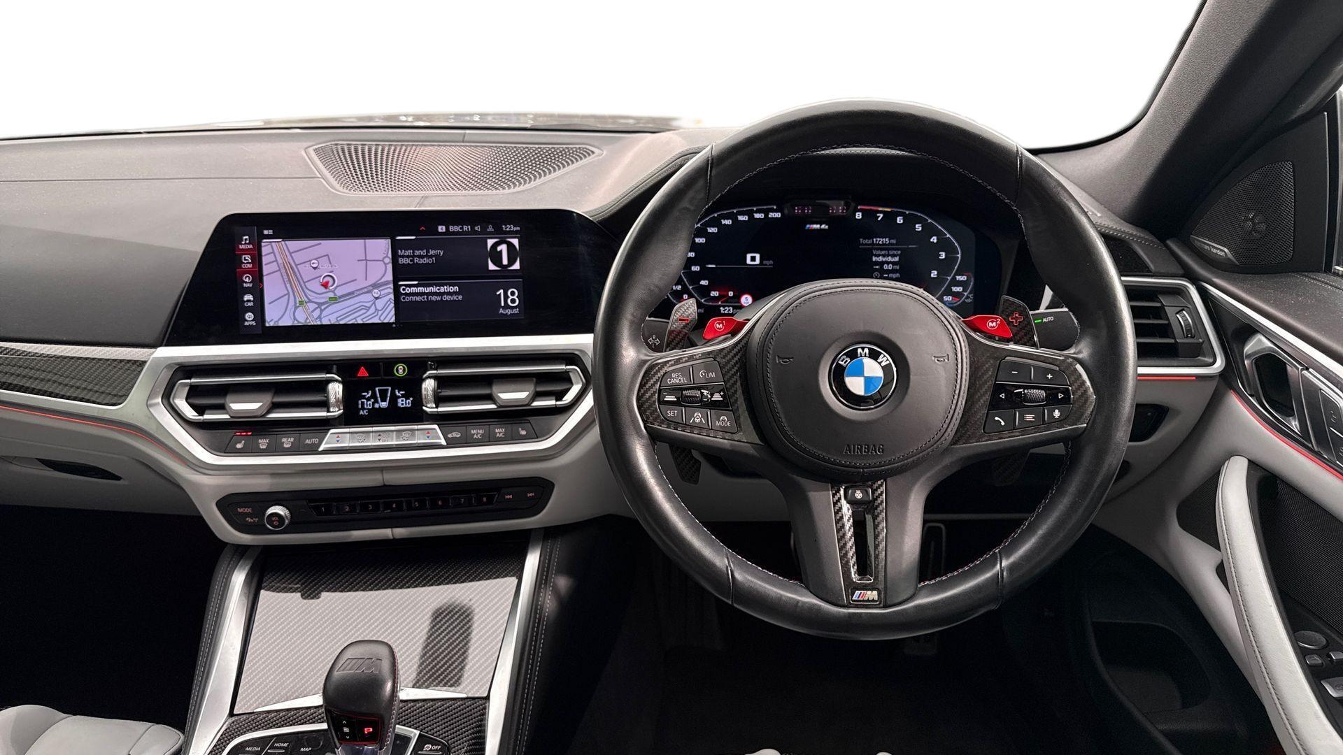 BMW M4 view 8