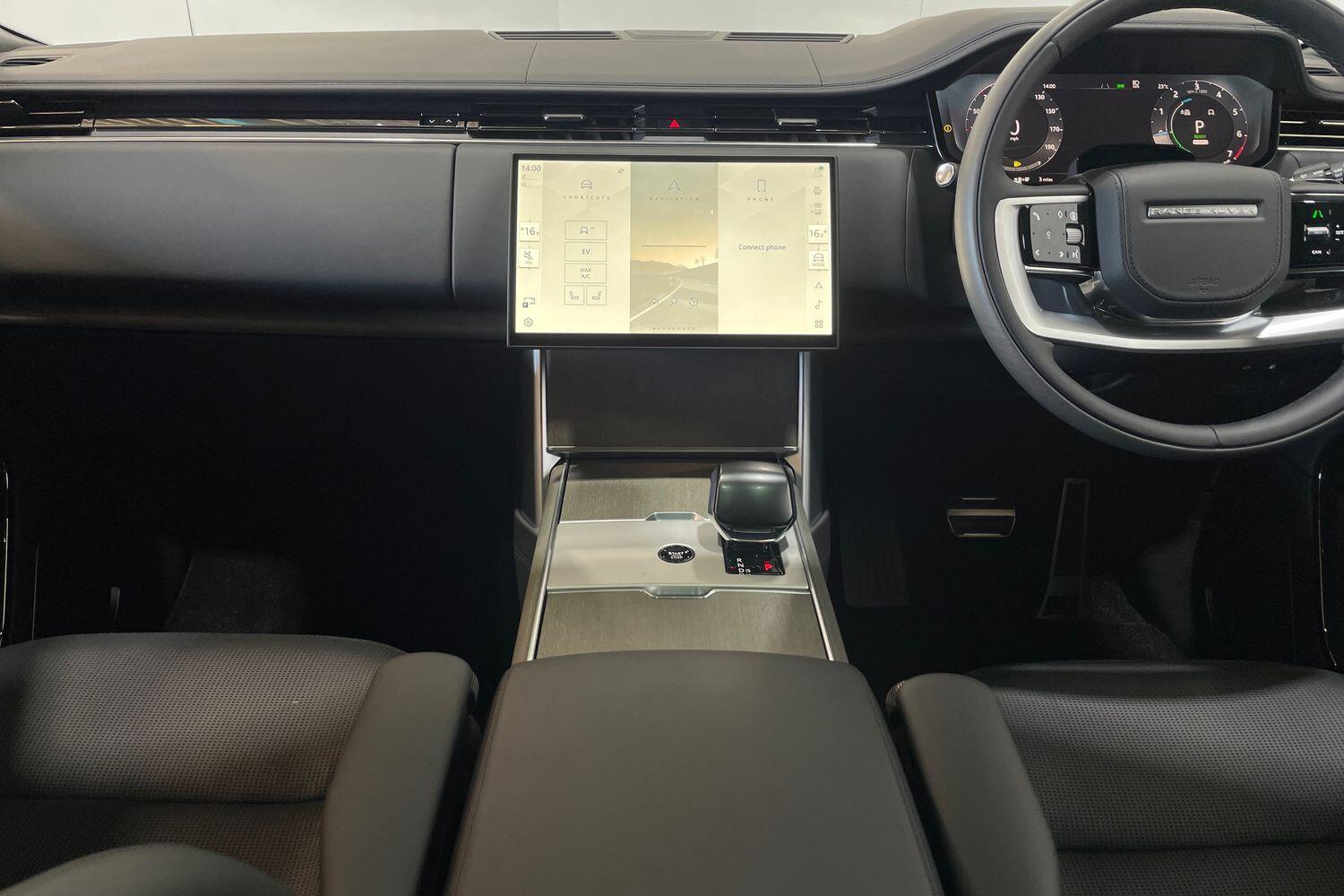 Land Rover Range Rover view 14