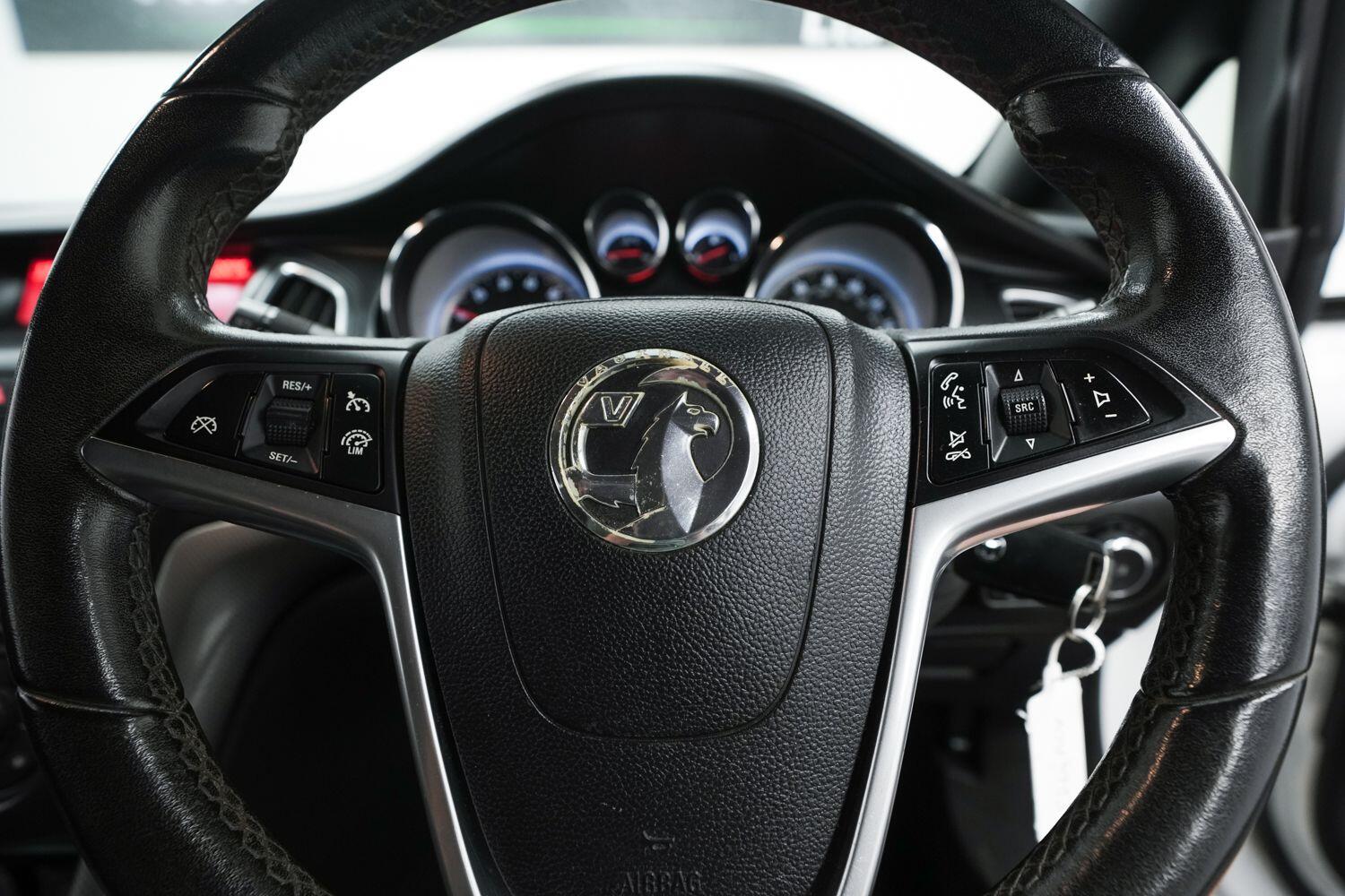 Vauxhall Cascada view 21
