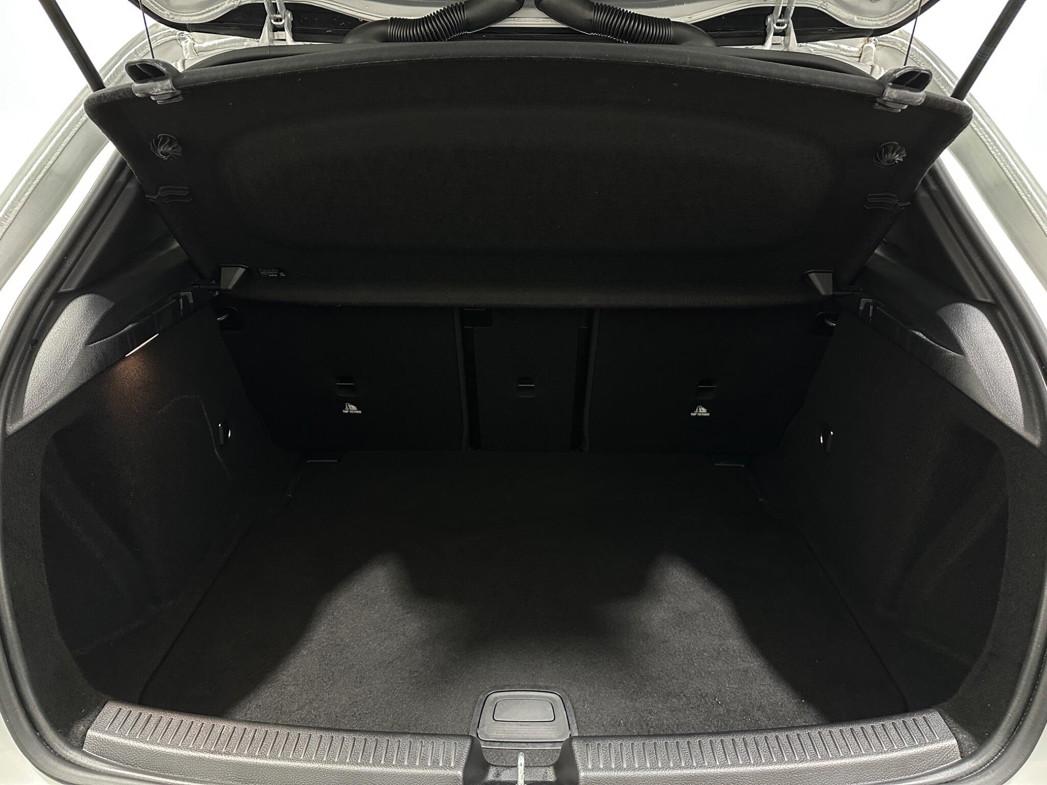 Mercedes-Benz A Class view 48