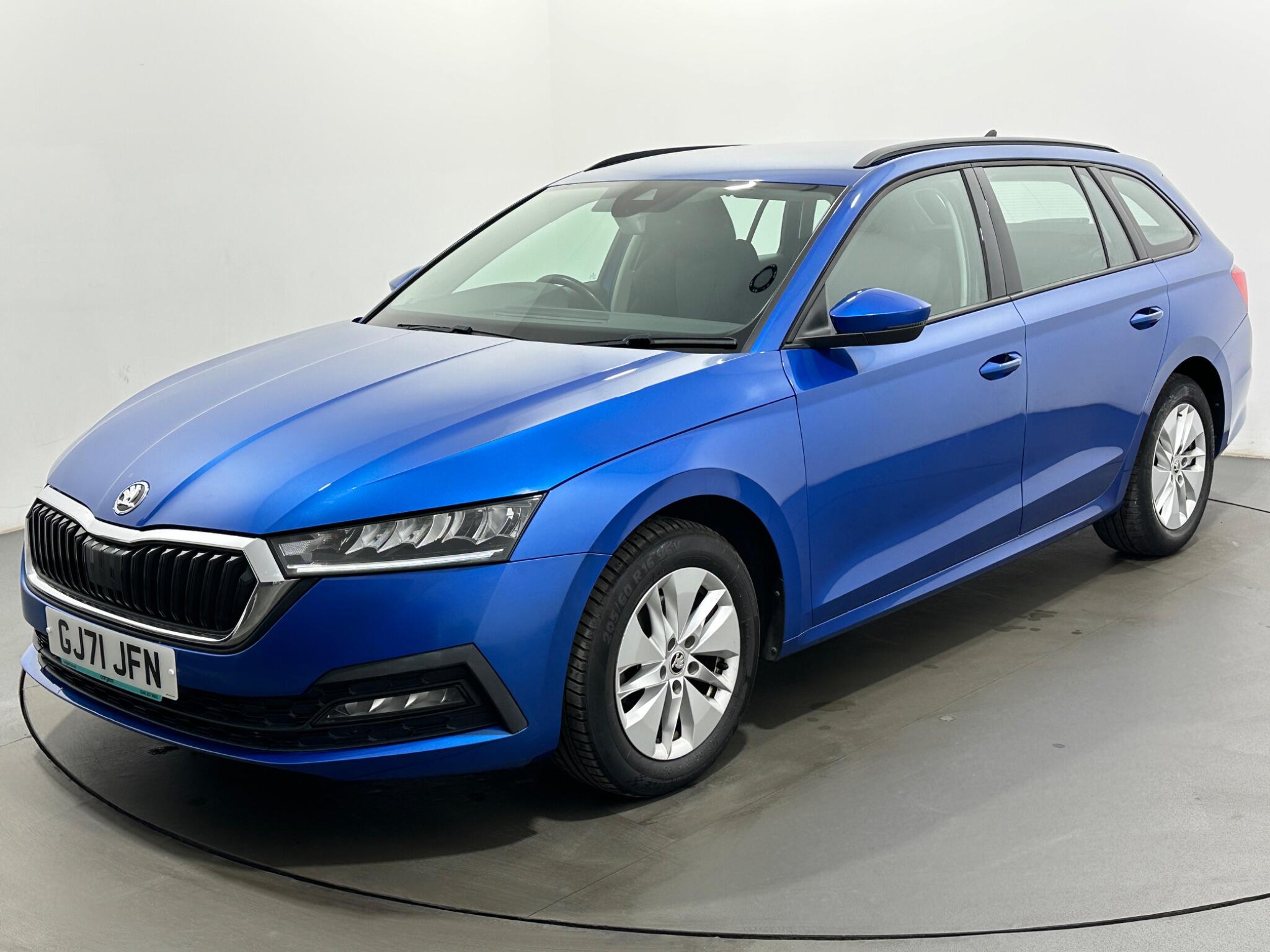 Skoda Octavia view 52