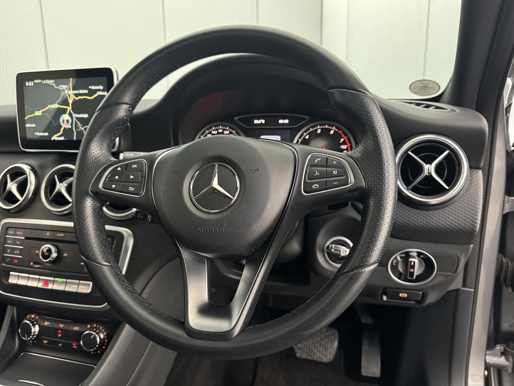 Mercedes-Benz A-Class view 59