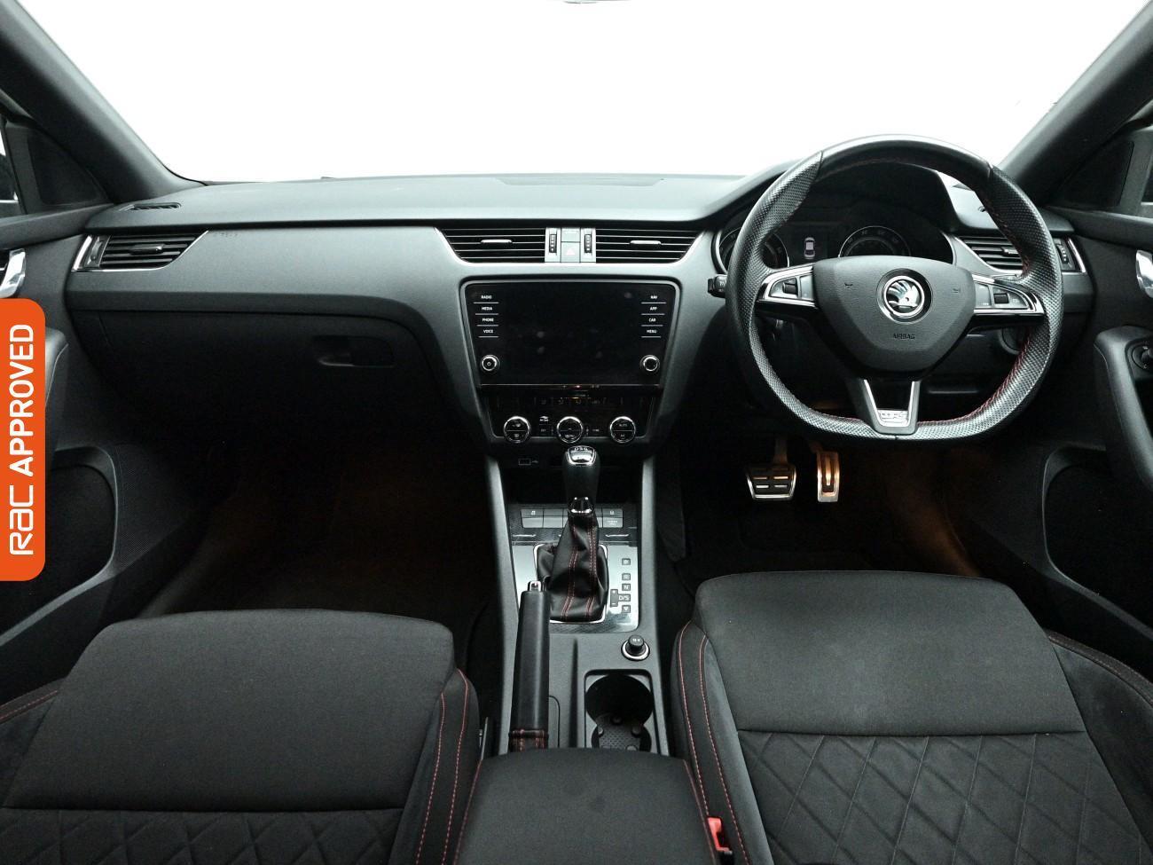 Skoda Octavia view 2