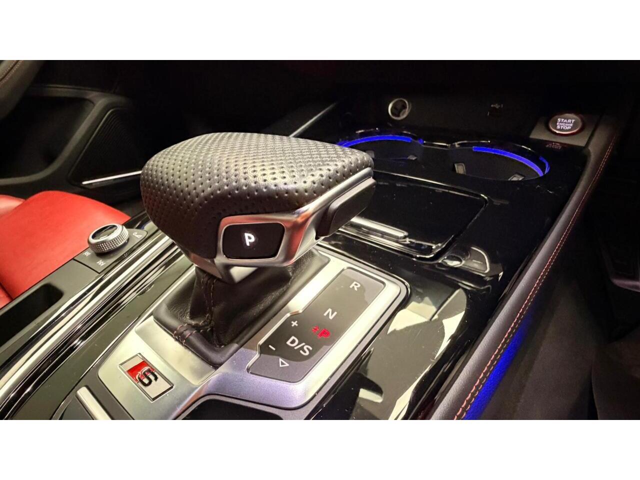 Audi S5 view 22