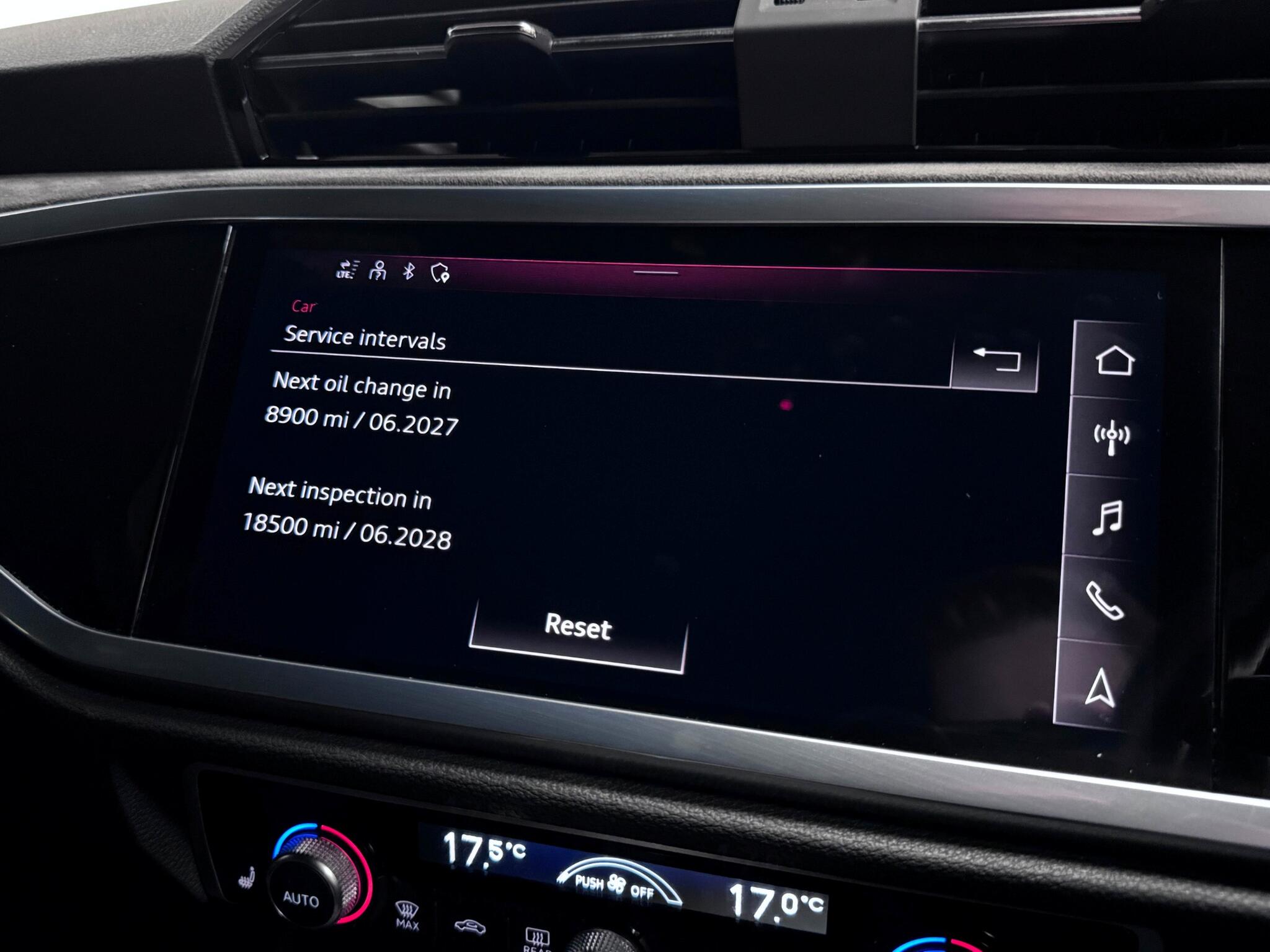 Audi RS Q3 view 55