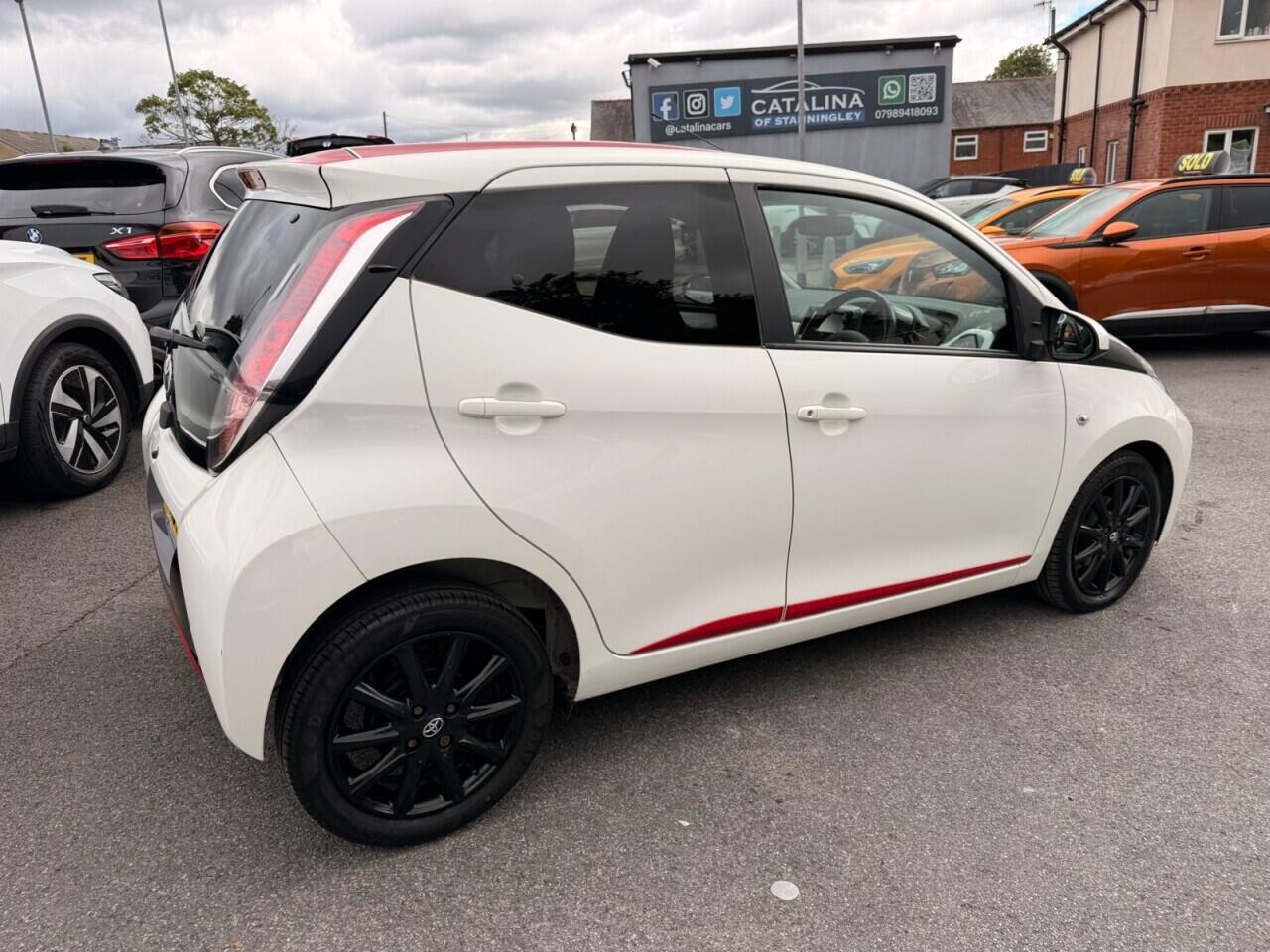 Toyota Aygo view 21
