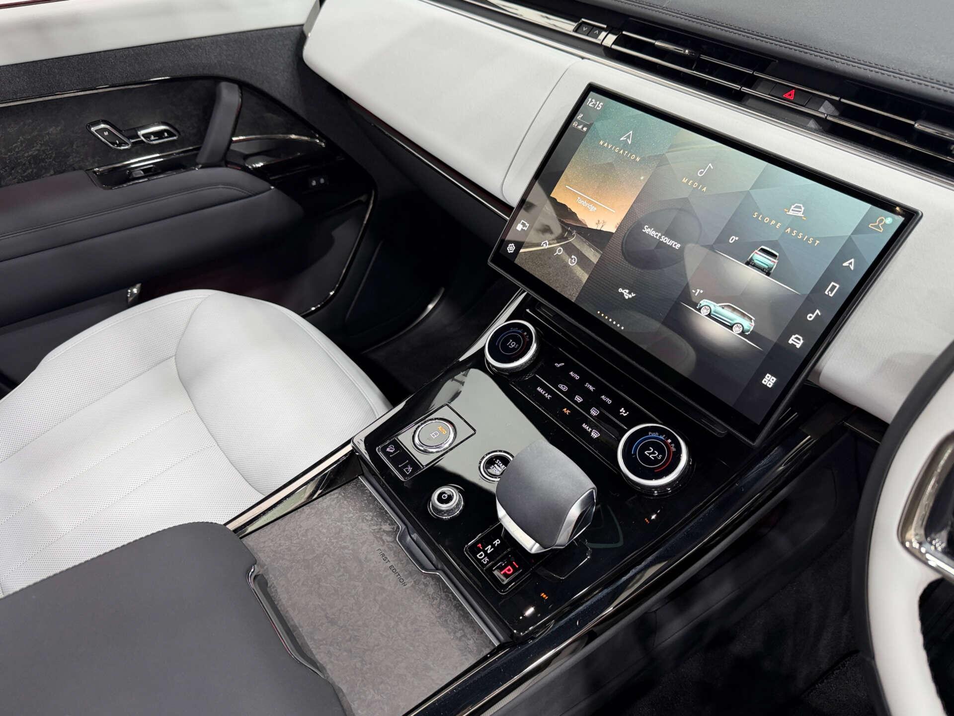 Land Rover Range Rover Sport view 49