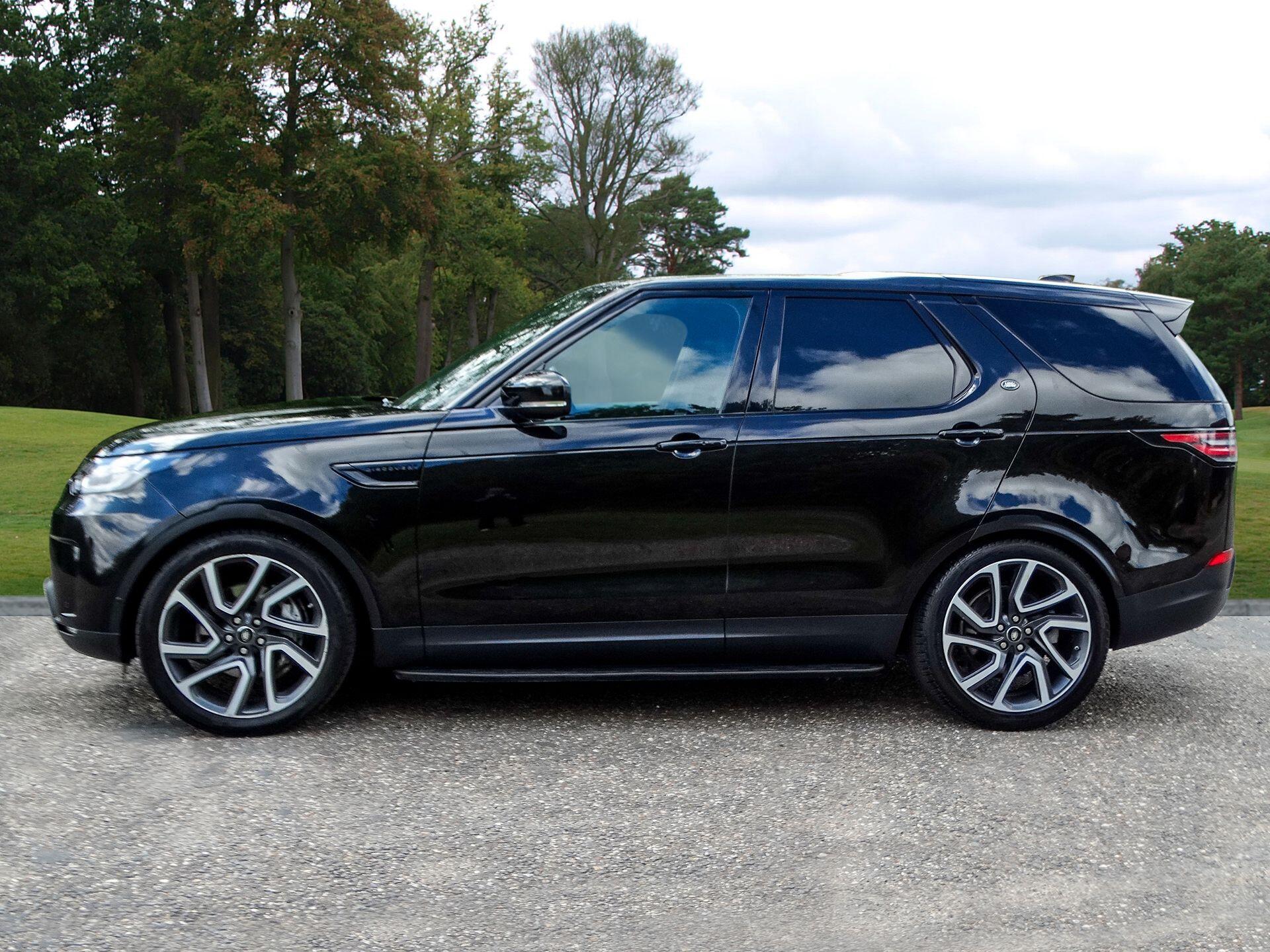 Land Rover Discovery 3 view 2