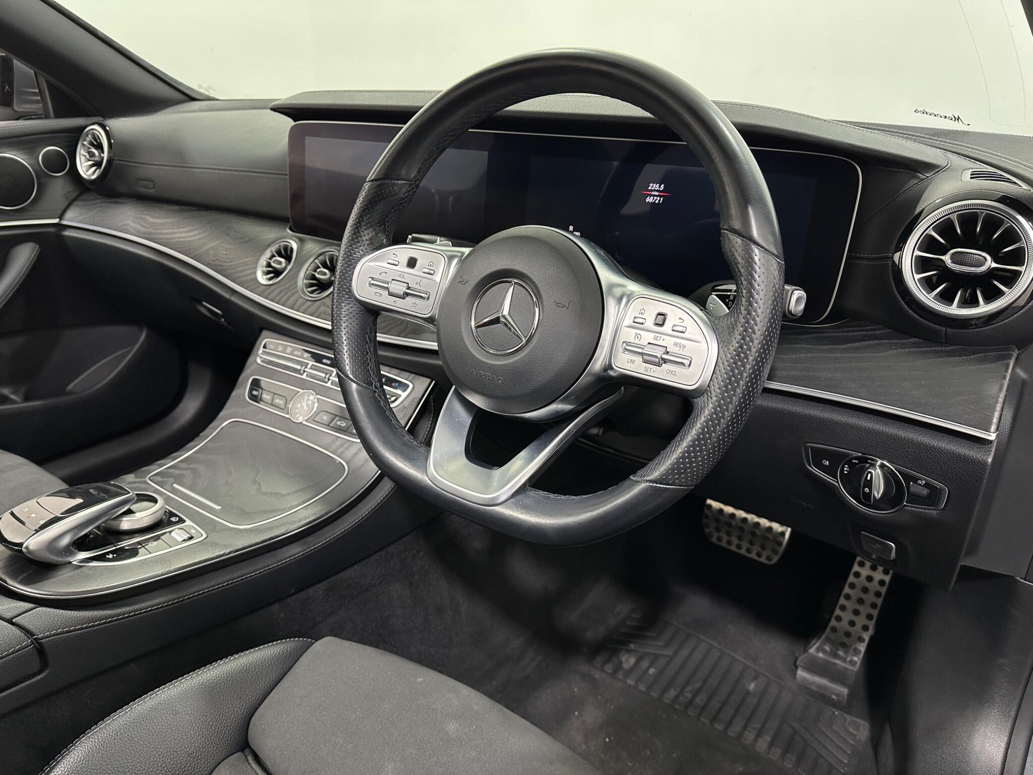 Mercedes-Benz E-Class view 11