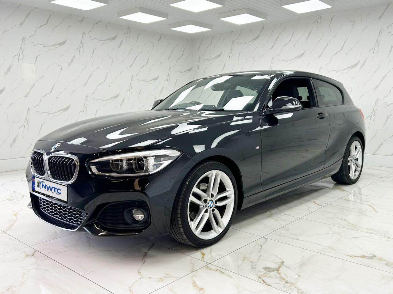 BMW 1 Series view 8