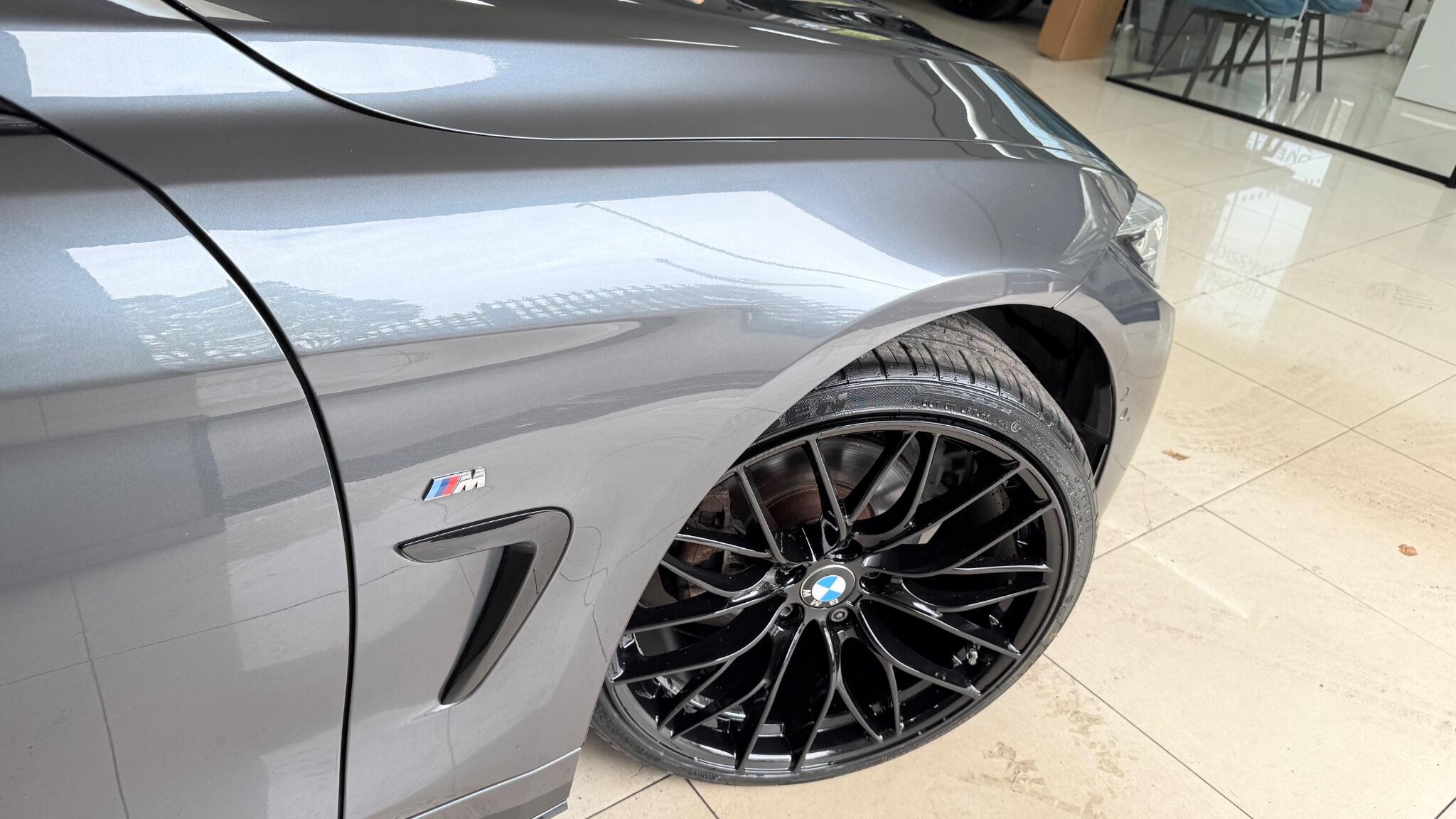 BMW 4 Series view 22