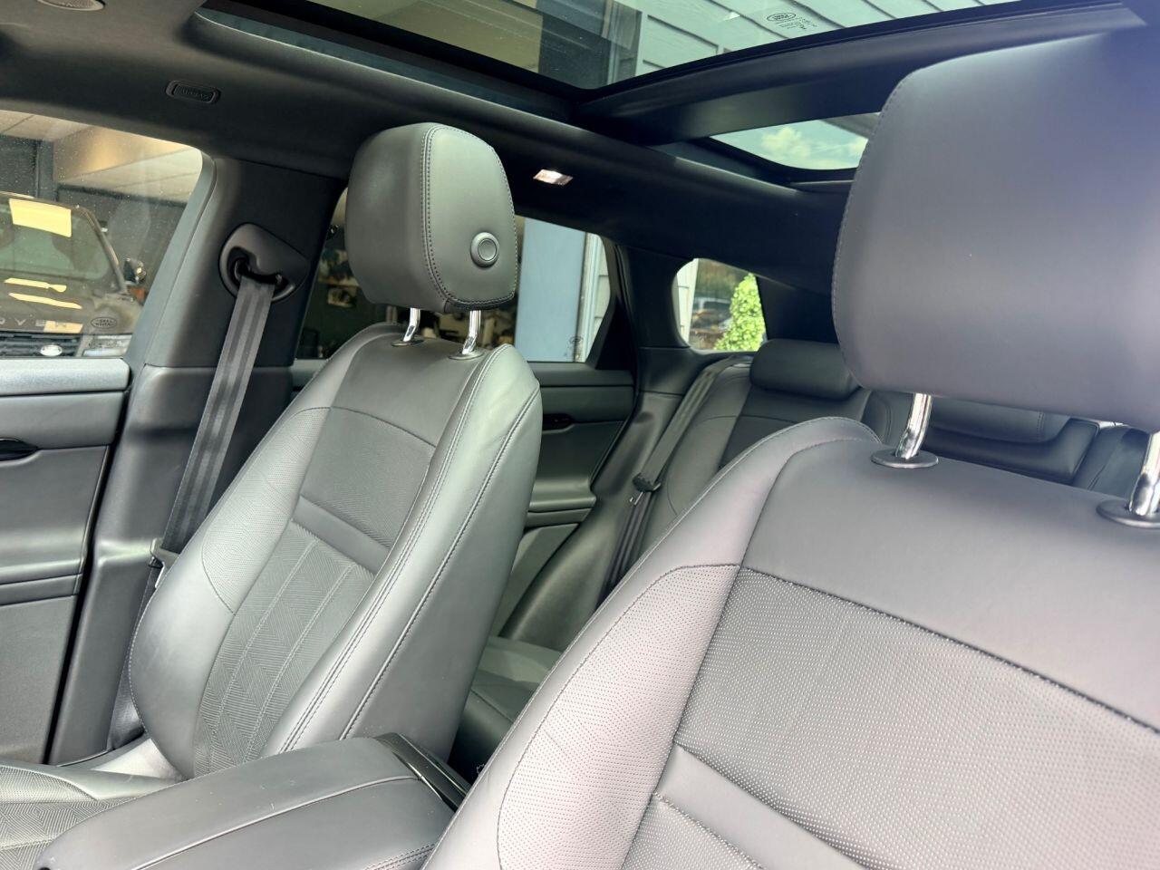 Land Rover Range Rover Evoque view 22