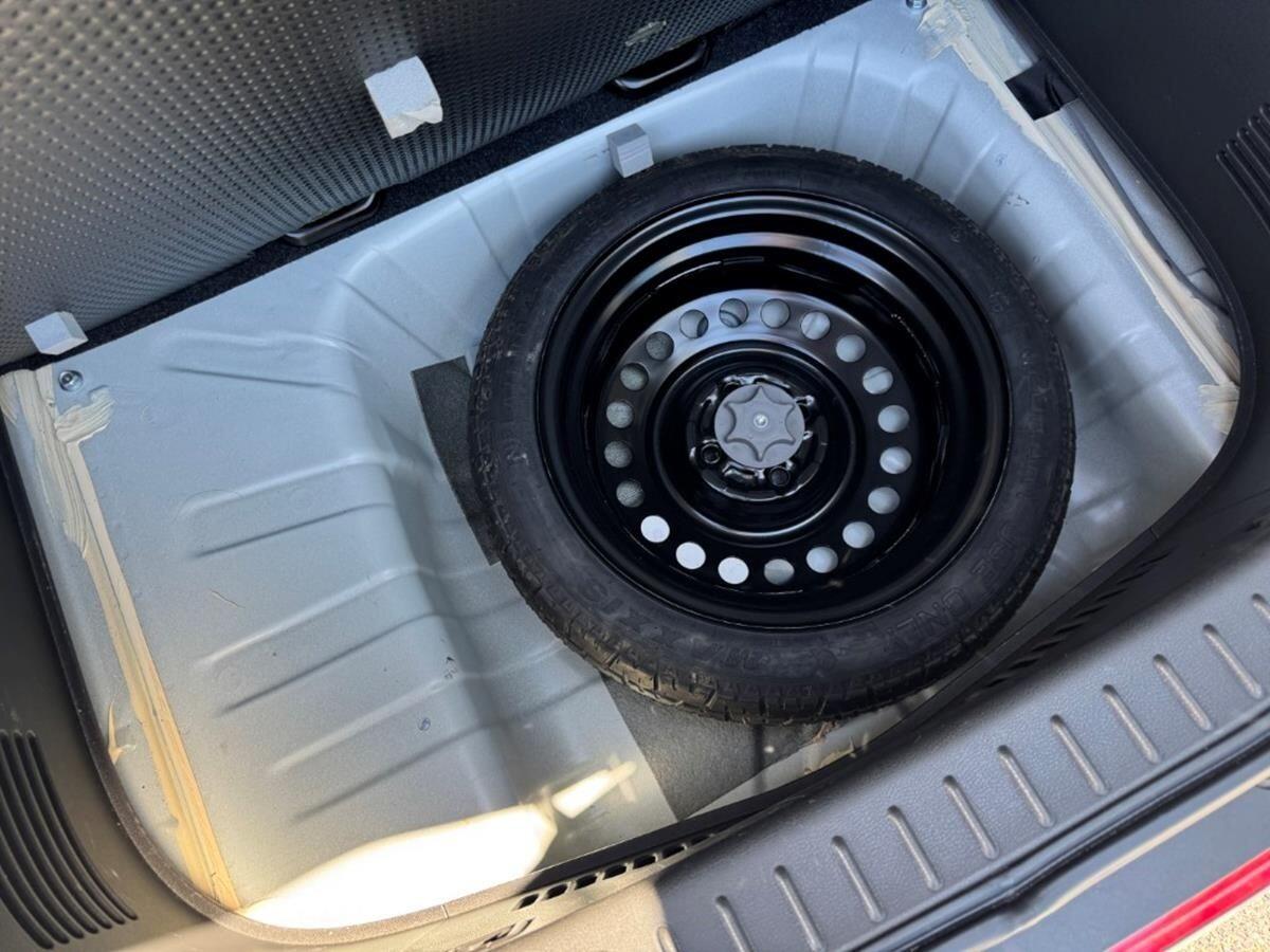 Nissan Cube view 21