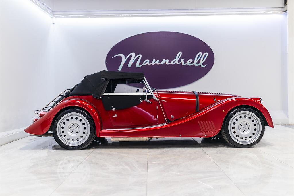 Morgan Plus Eight view 13