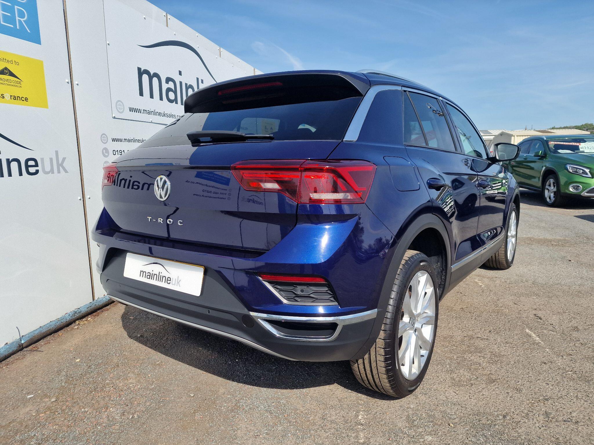 Volkswagen T-Roc view 39