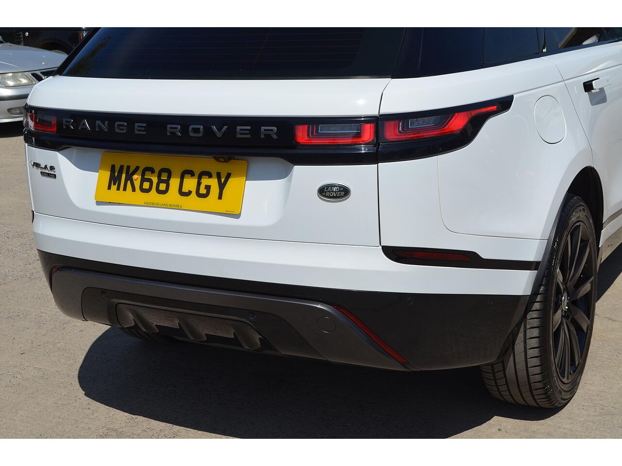 Land Rover Range Rover Velar view 46