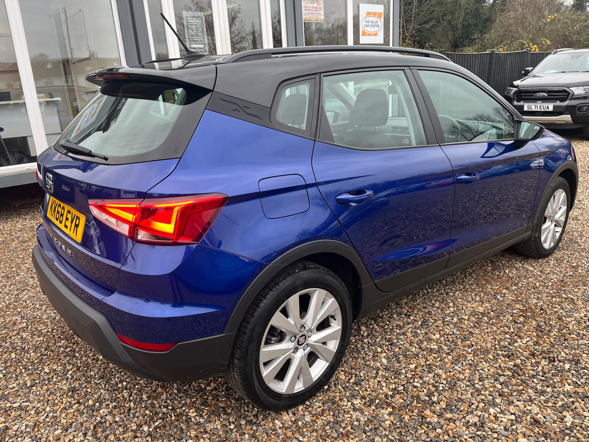 SEAT Arona view 4