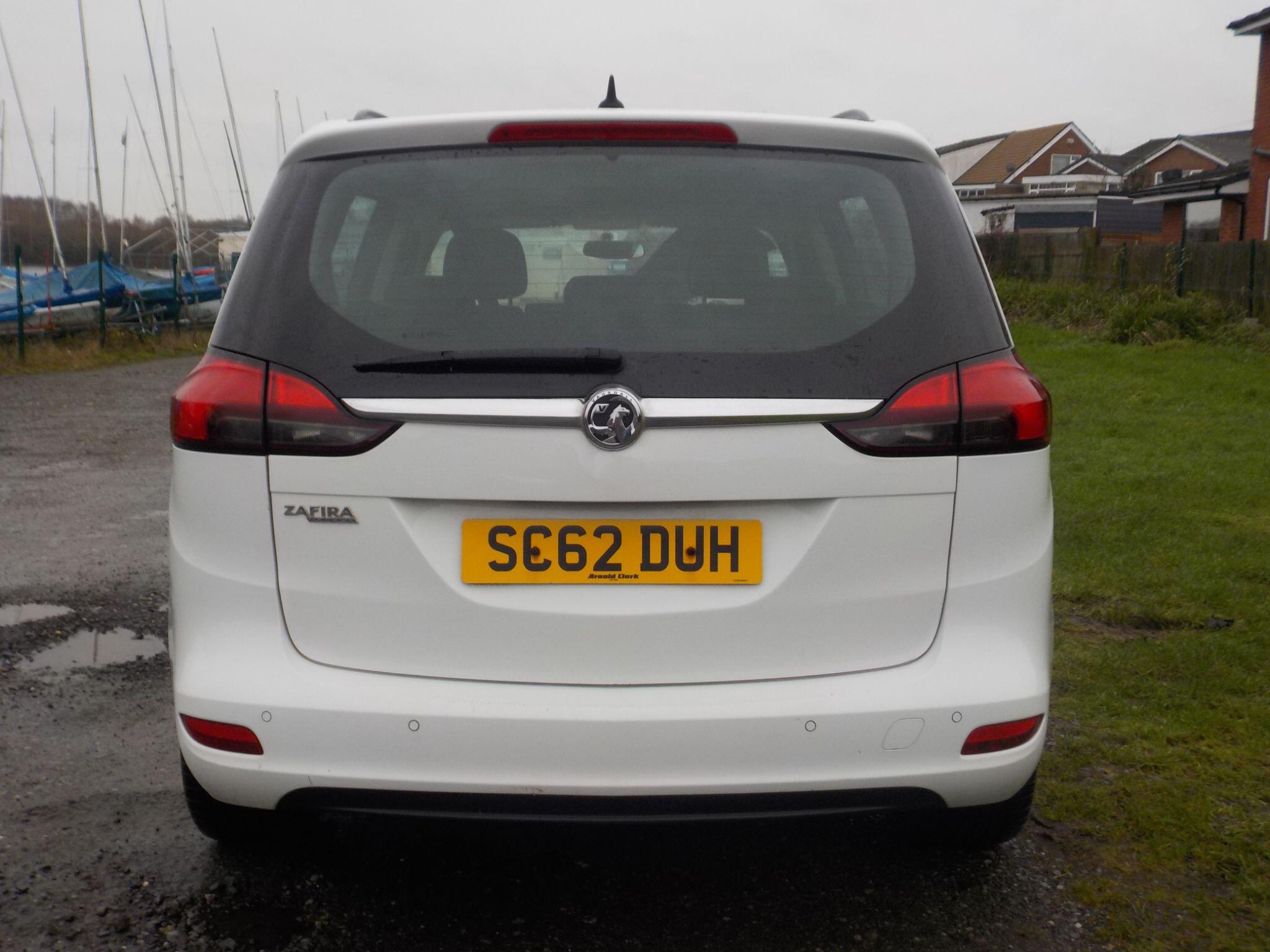 Vauxhall Zafira Tourer 1.8 16V Exclusiv Euro 5 5dr