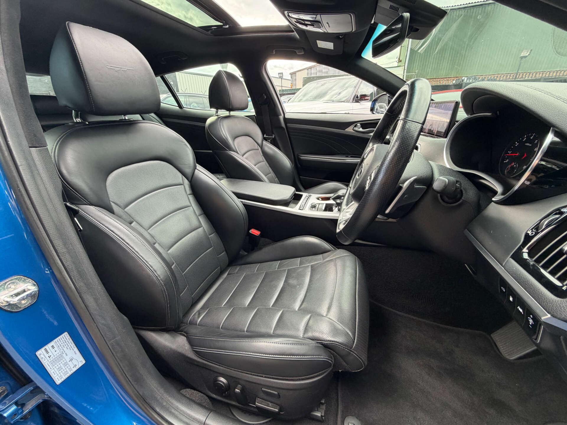 Kia Stinger view 15