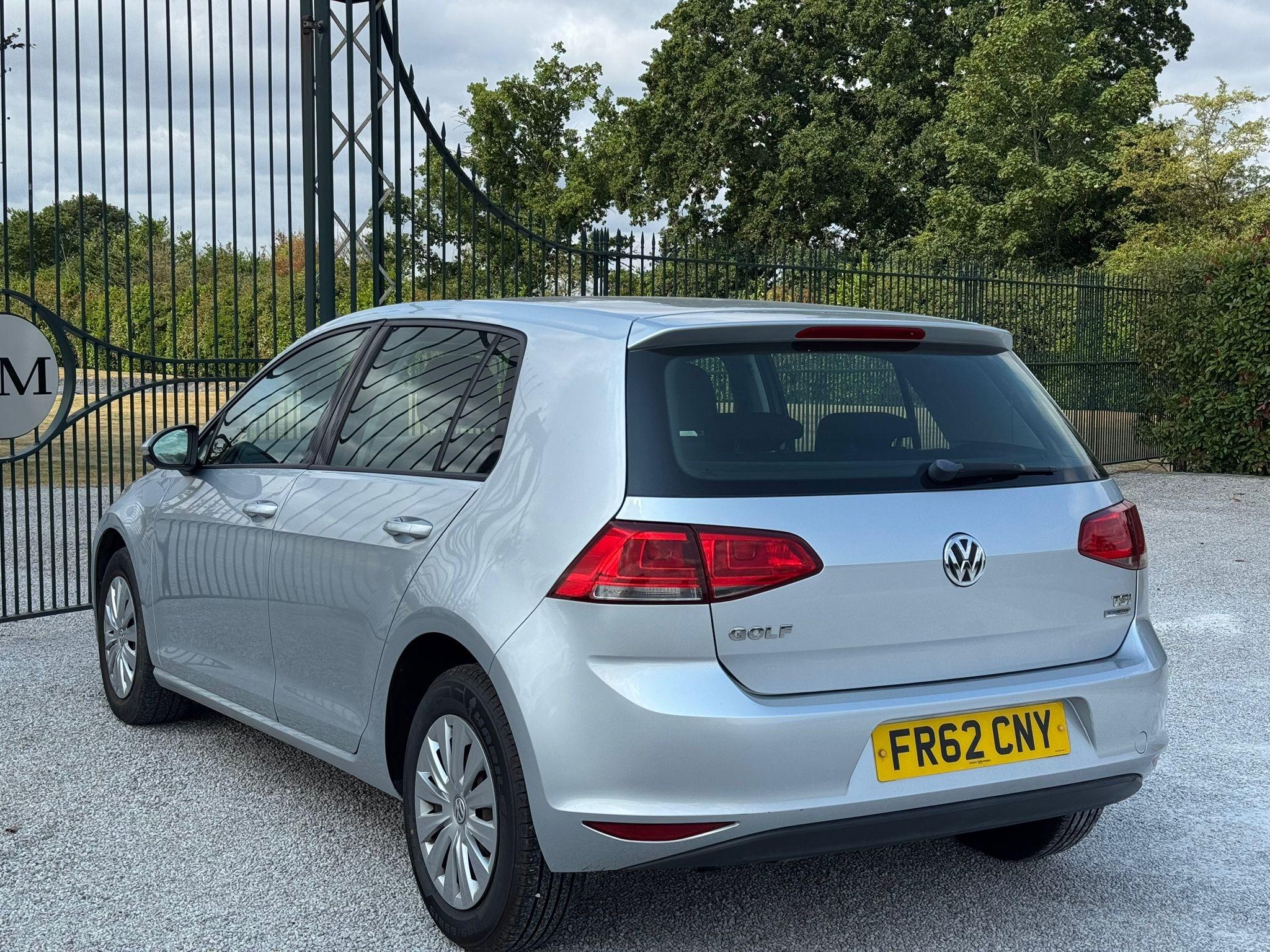 2013 Volkswagen Golf image 4