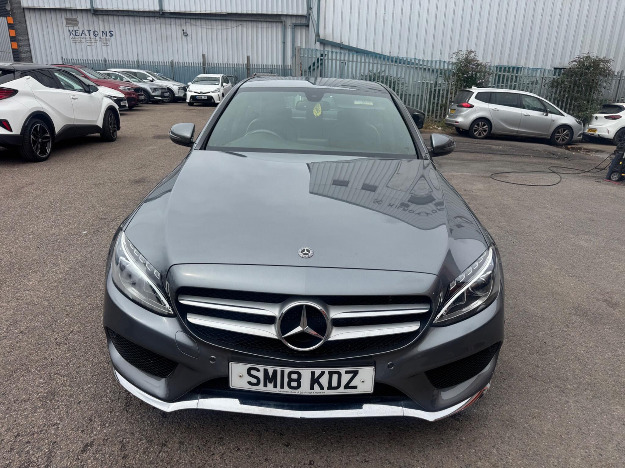 Mercedes-Benz C Class view 5