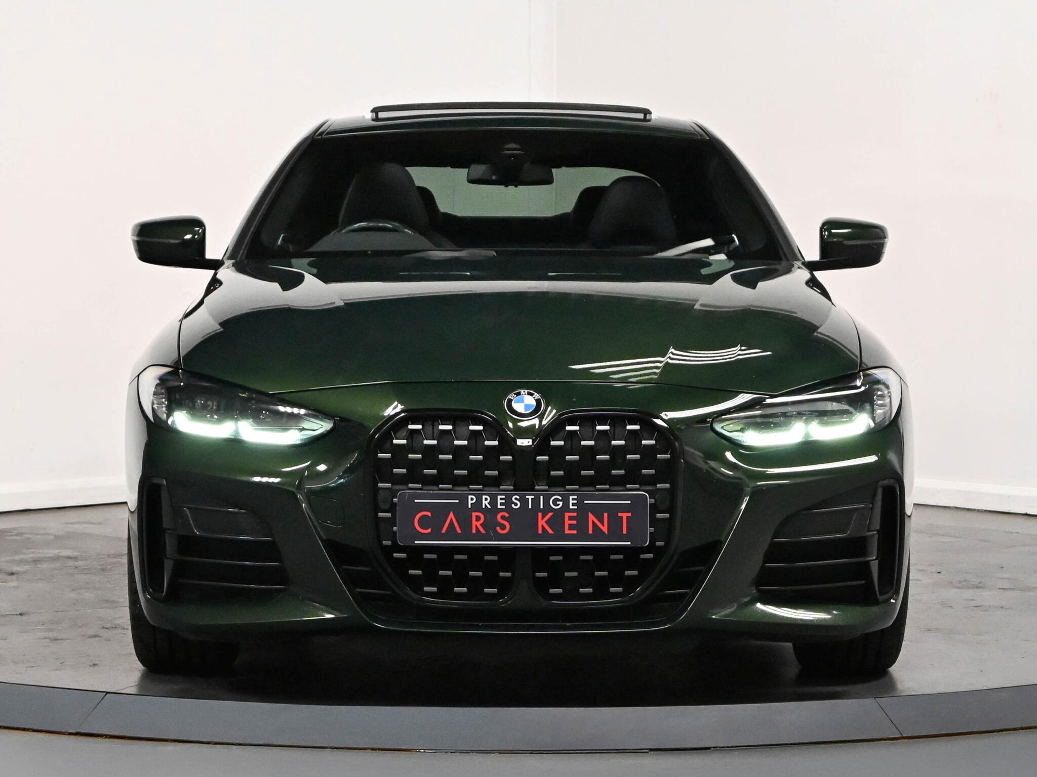BMW 4 Series view 17