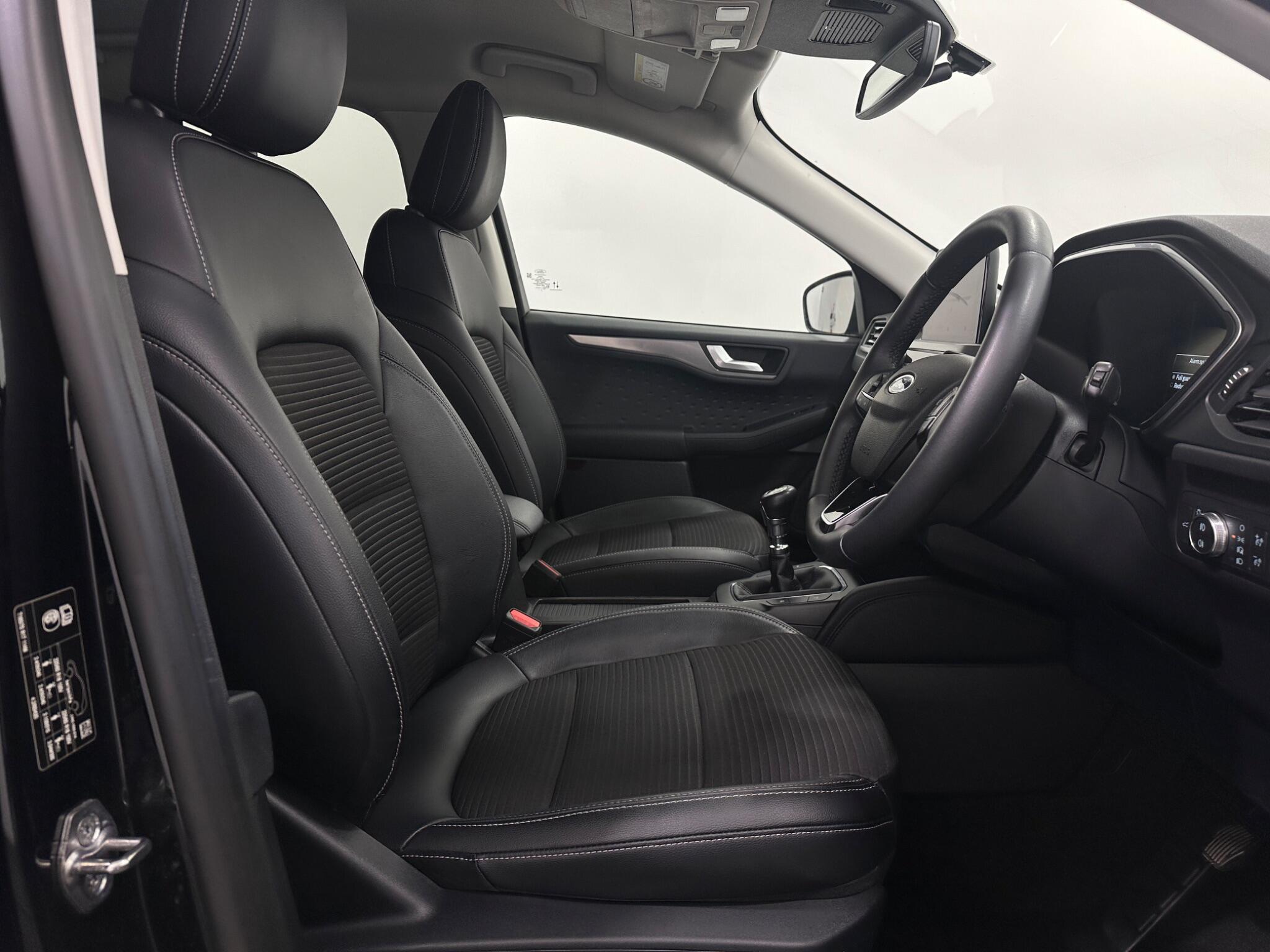 Ford Kuga view 30