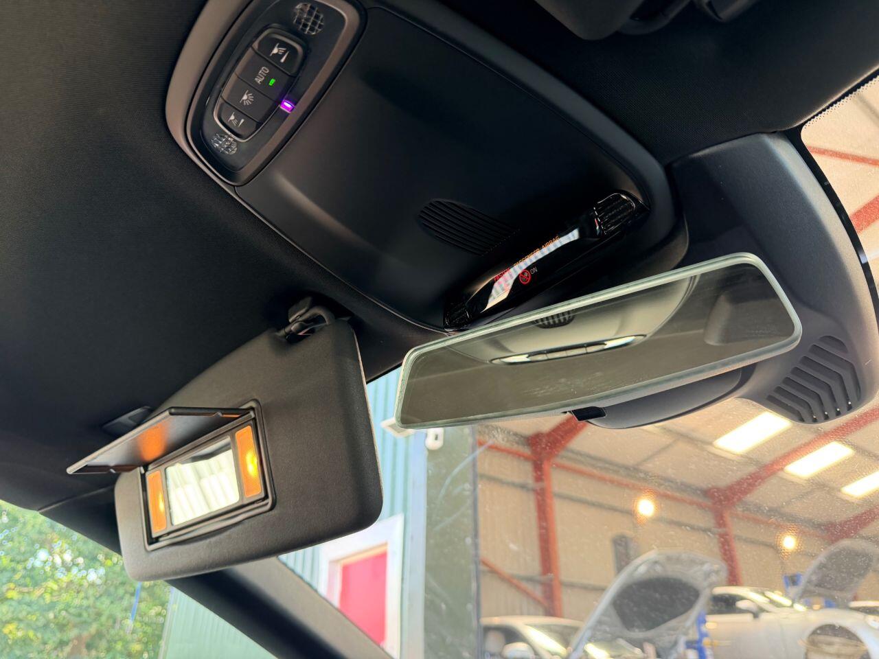 Volvo V40 view 45