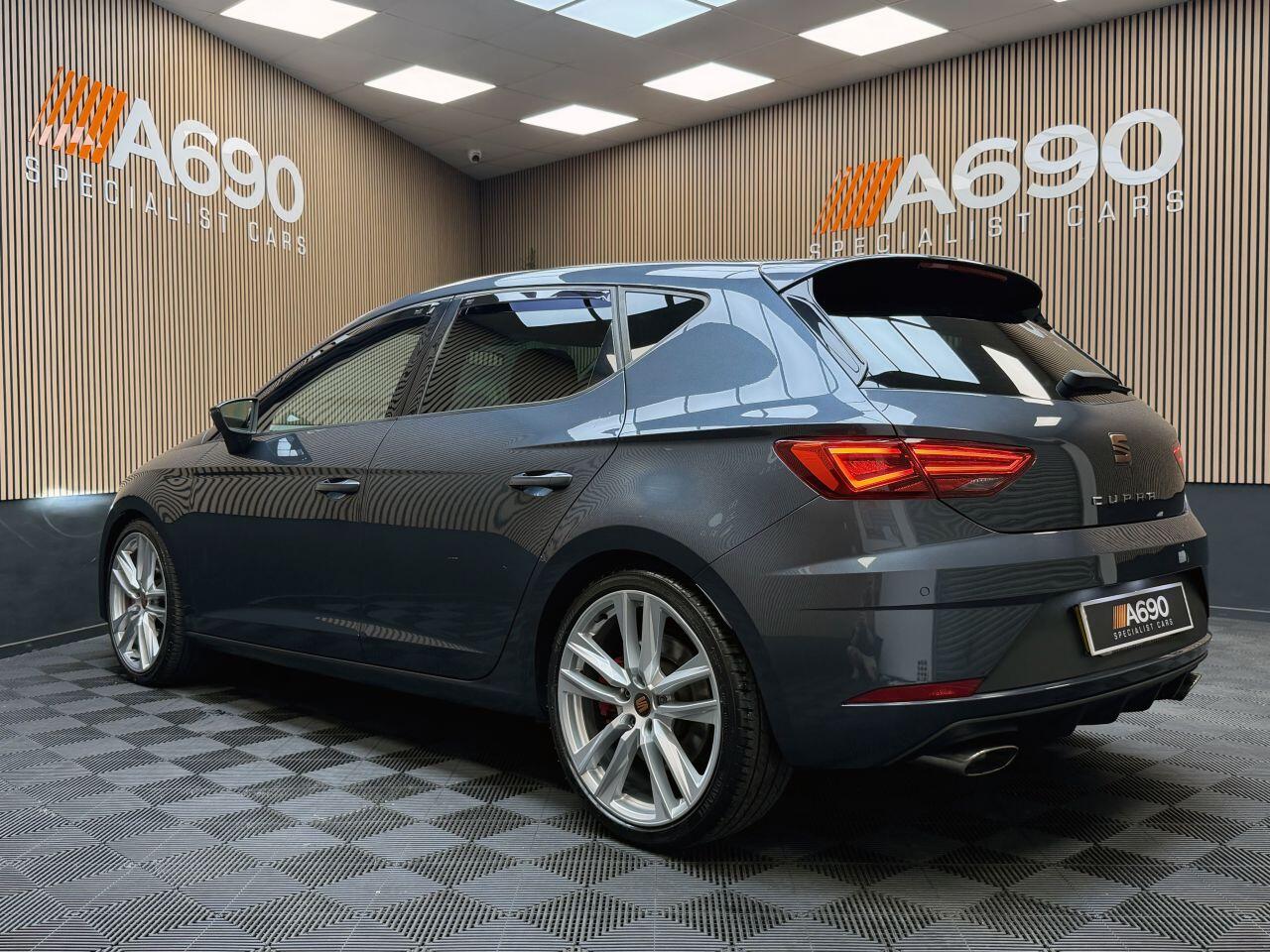 Seat Leon Leon view 5