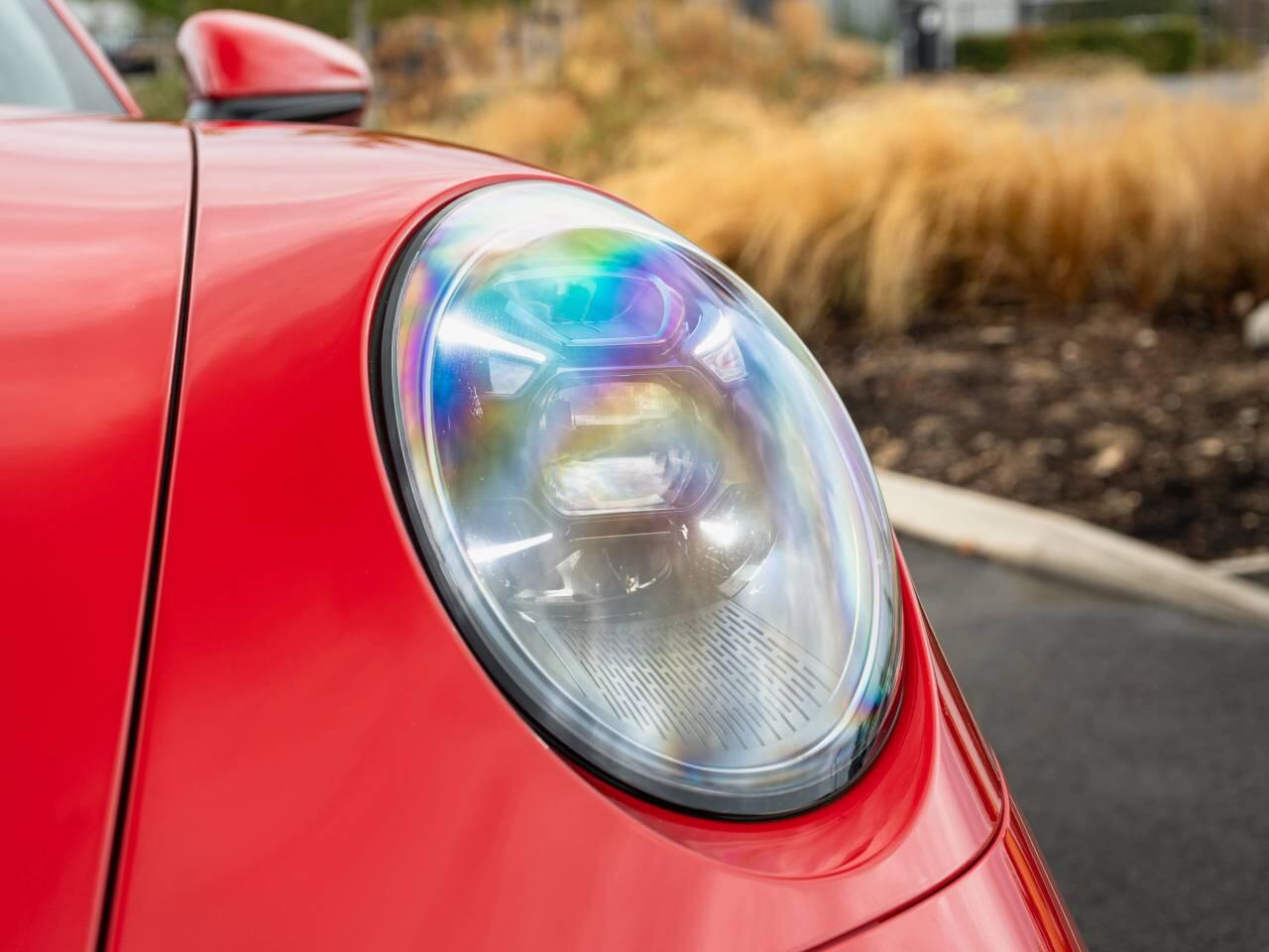 Porsche 911 view 17