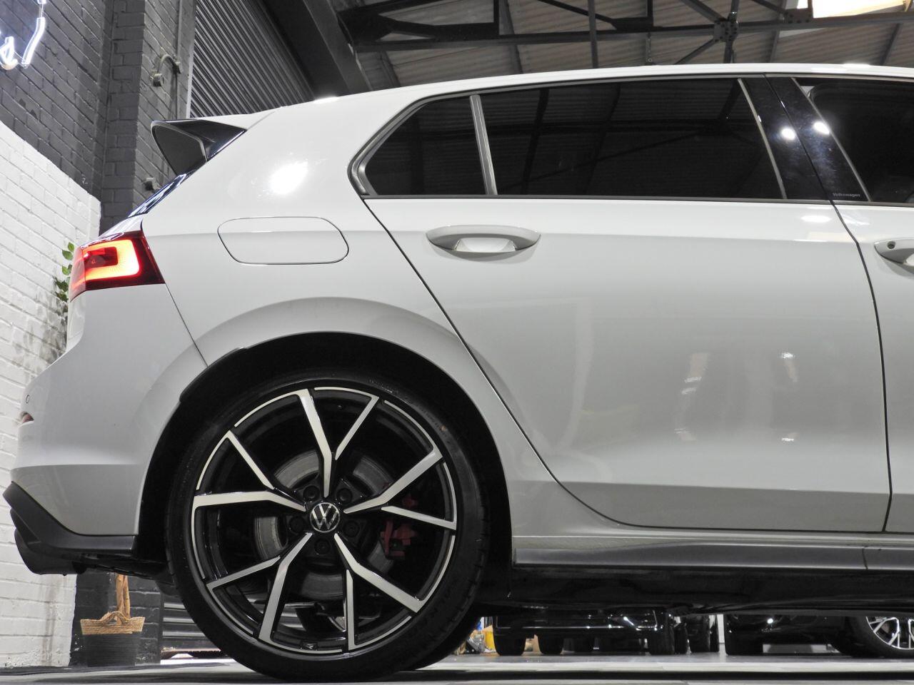 Volkswagen Golf view 13