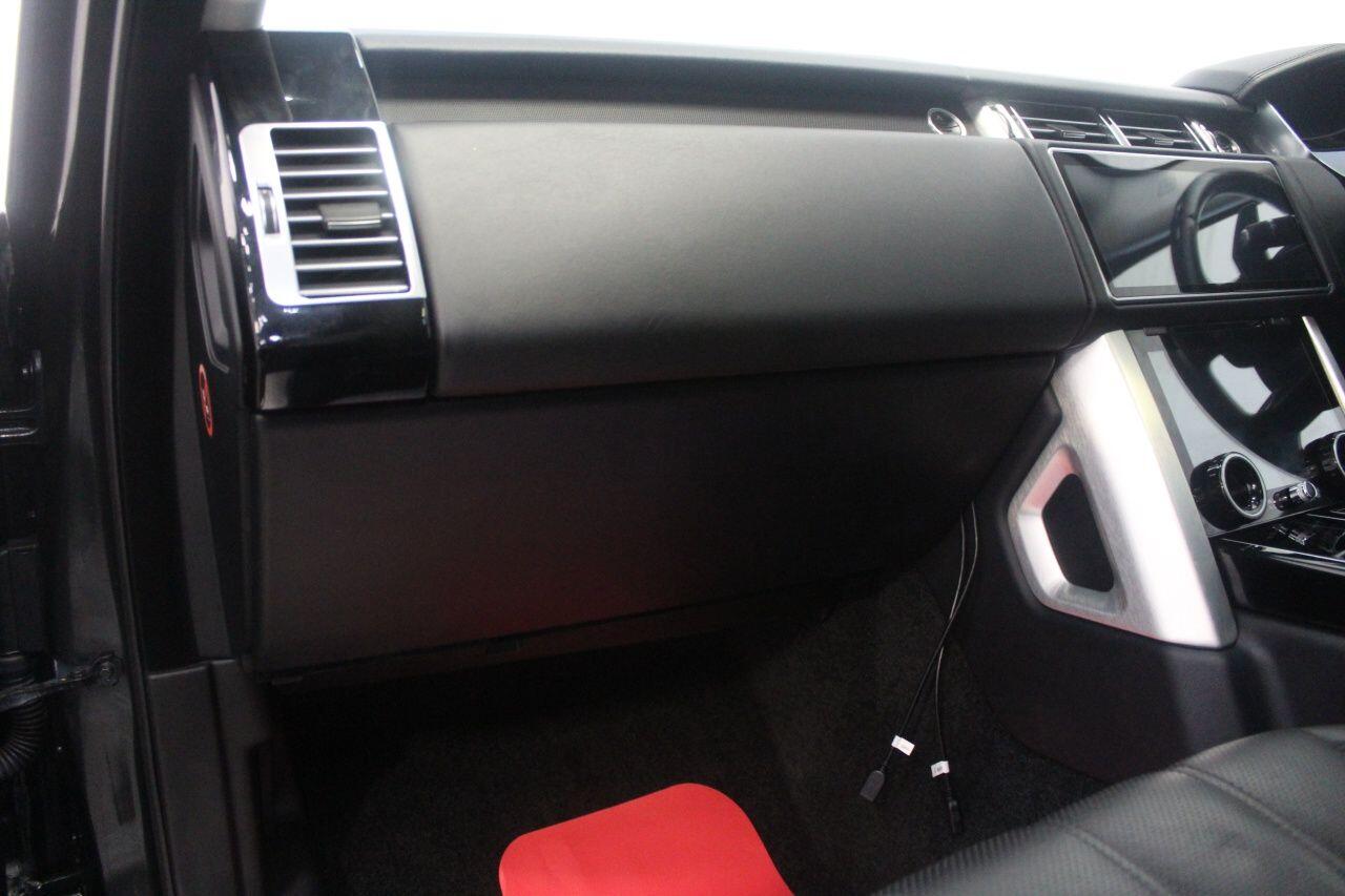 Land Rover Range Rover view 34