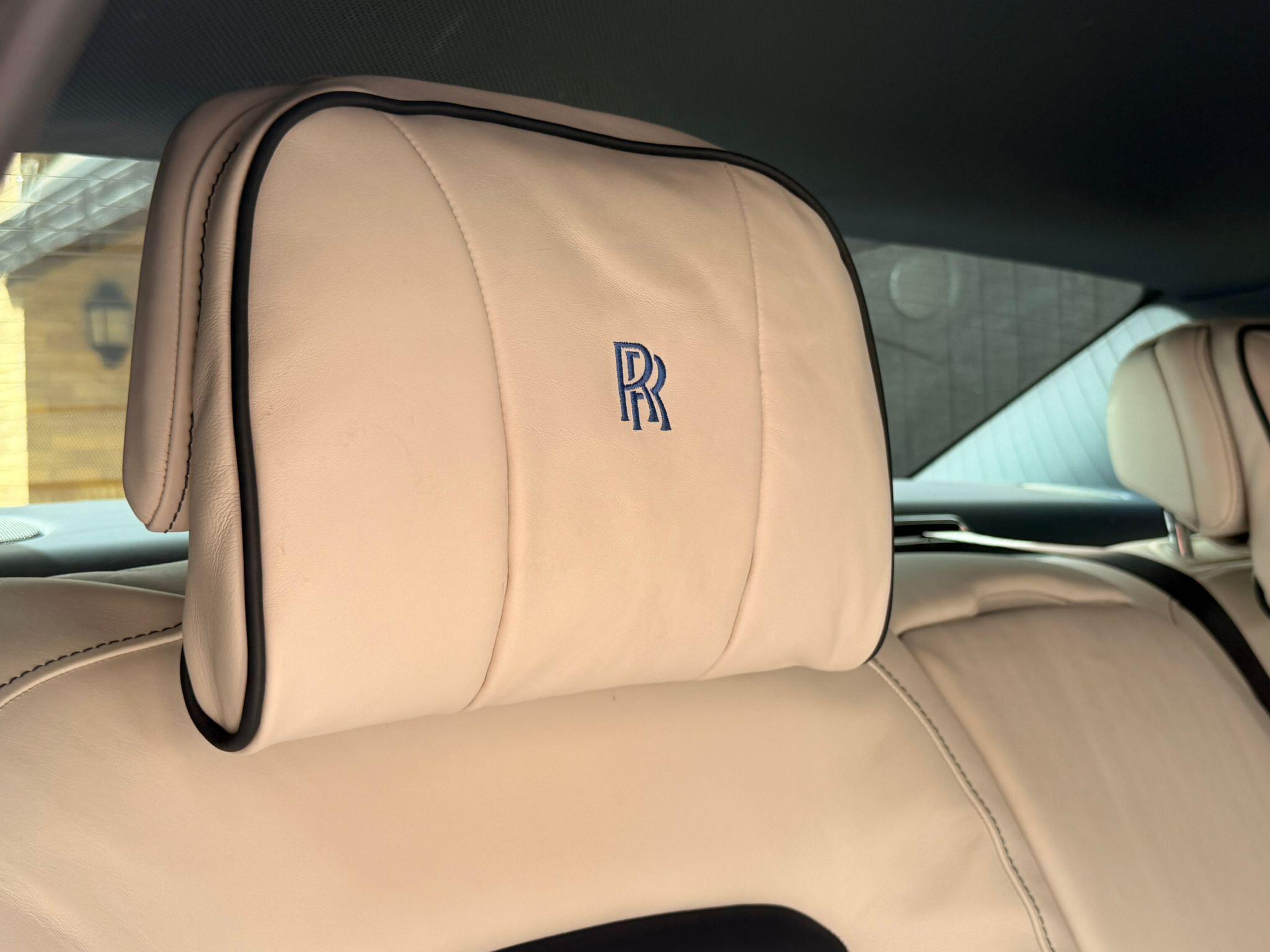 Rolls-Royce Ghost view 35