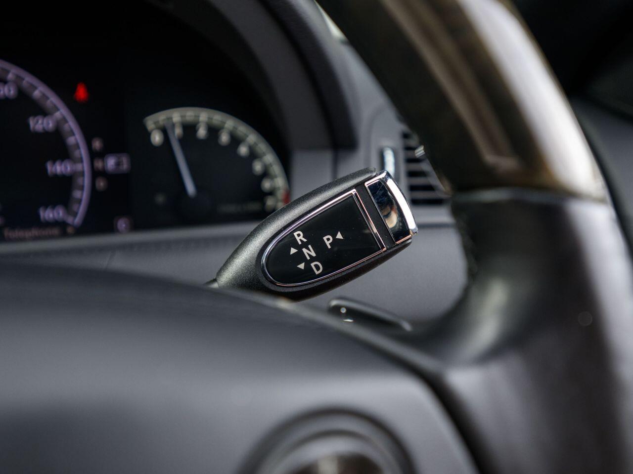 Mercedes-Benz CL view 36