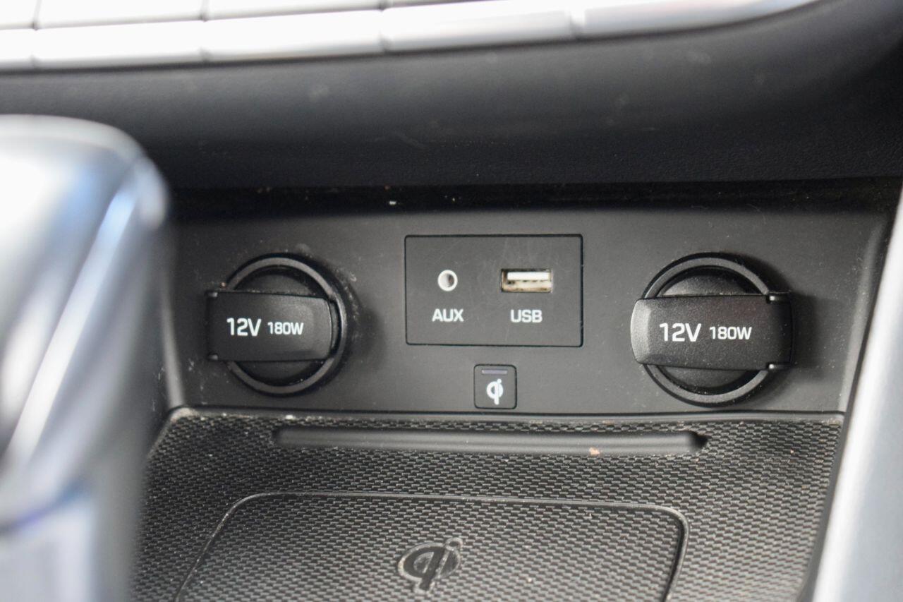 Hyundai Ioniq view 57