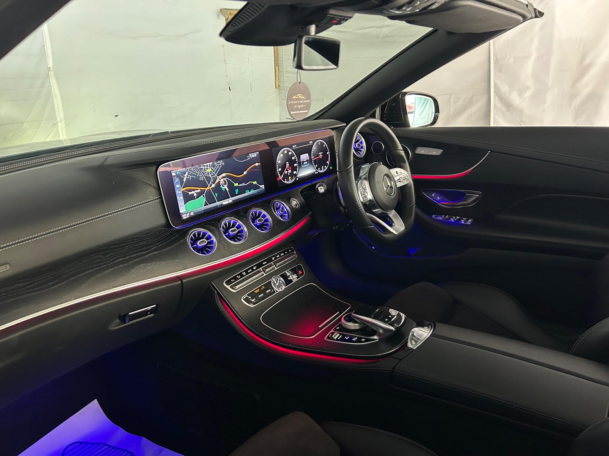 Mercedes-Benz E Class view 20