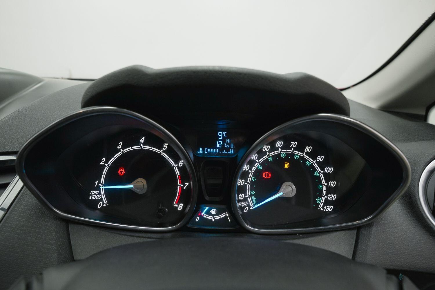 Ford Fiesta view 13