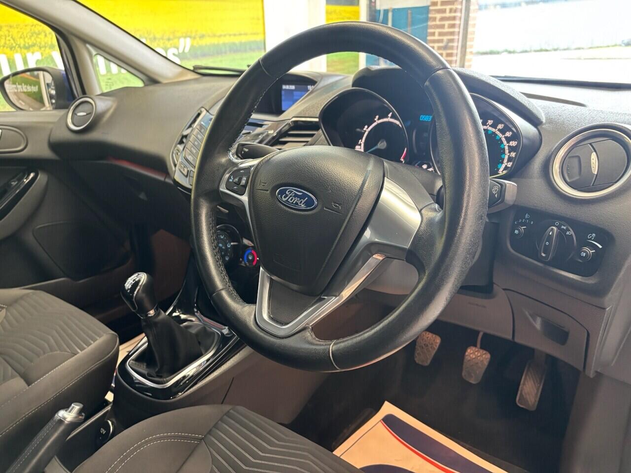 Ford Fiesta view 18
