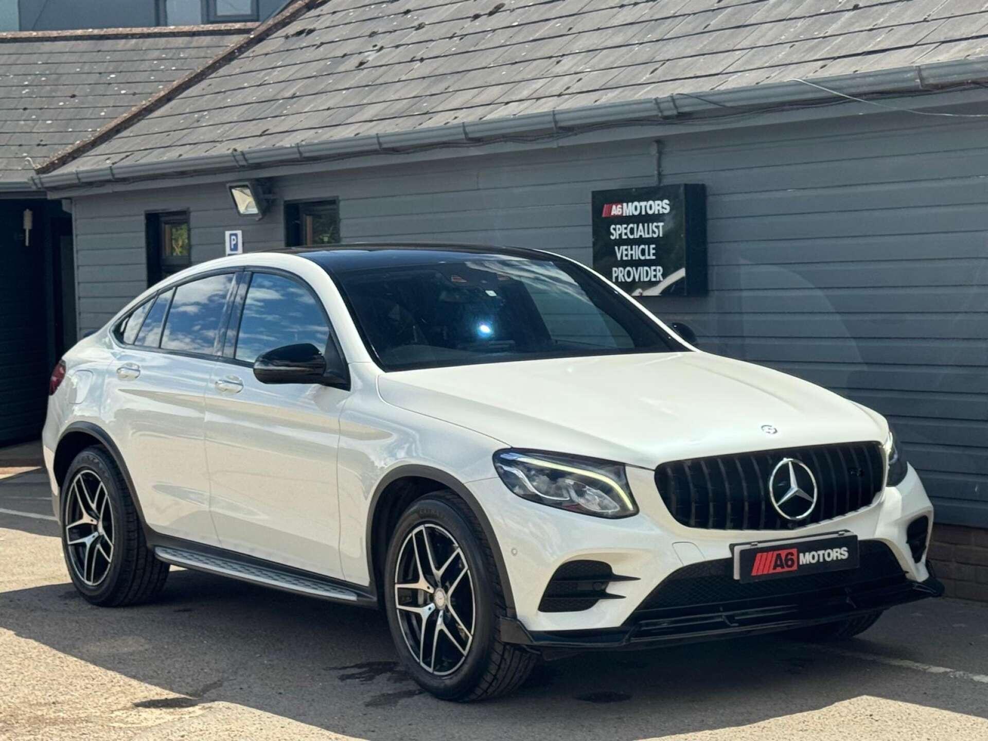 Mercedes-Benz GLC view 3