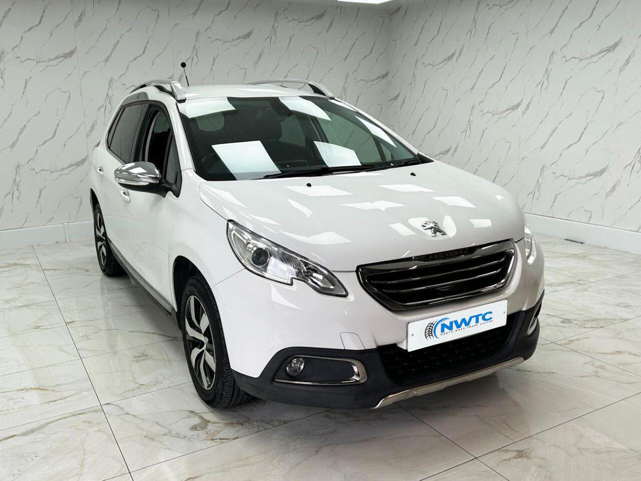 Peugeot 2008 view 4