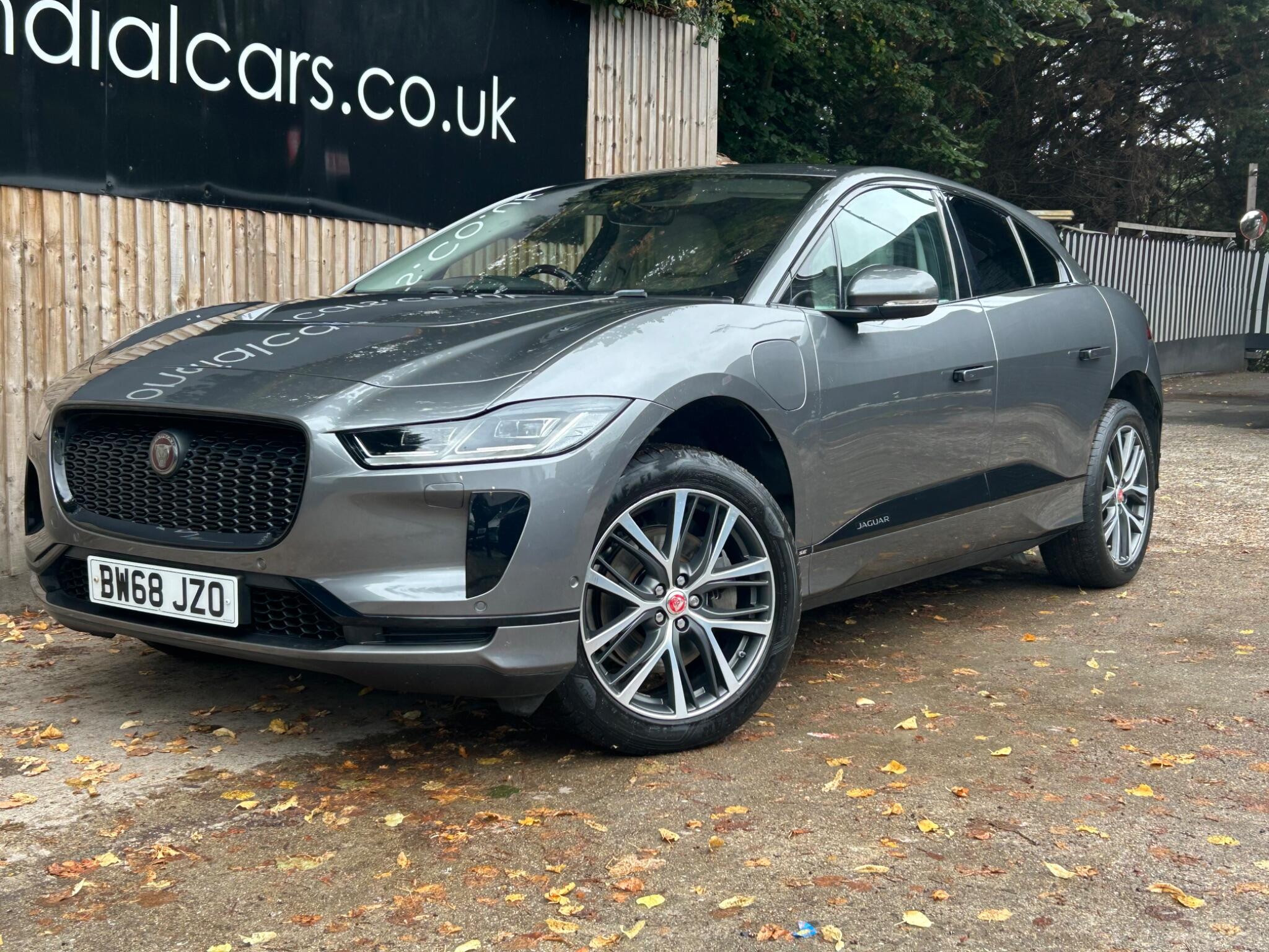 Jaguar I-Pace view 6