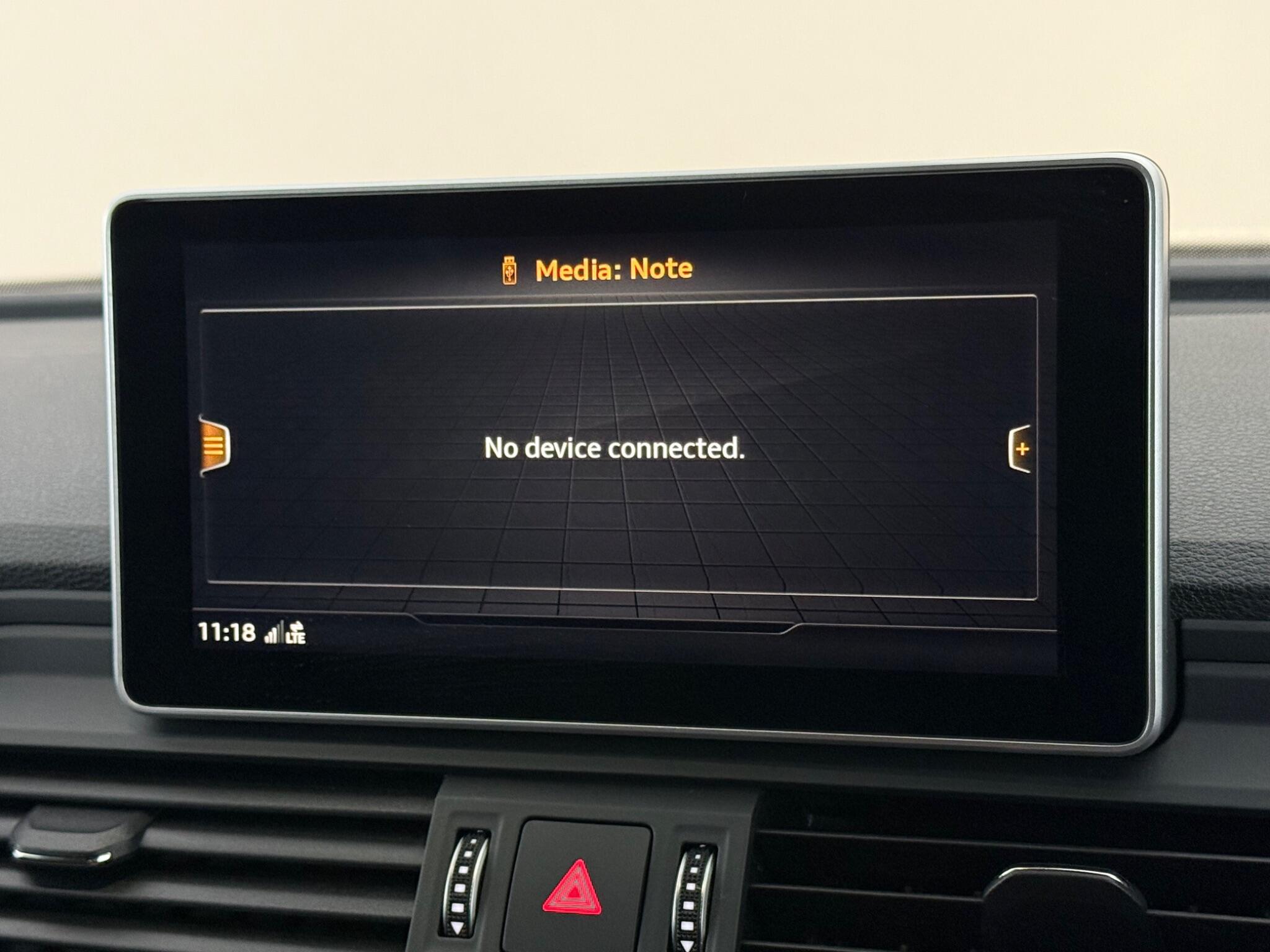 Audi Q5 view 25