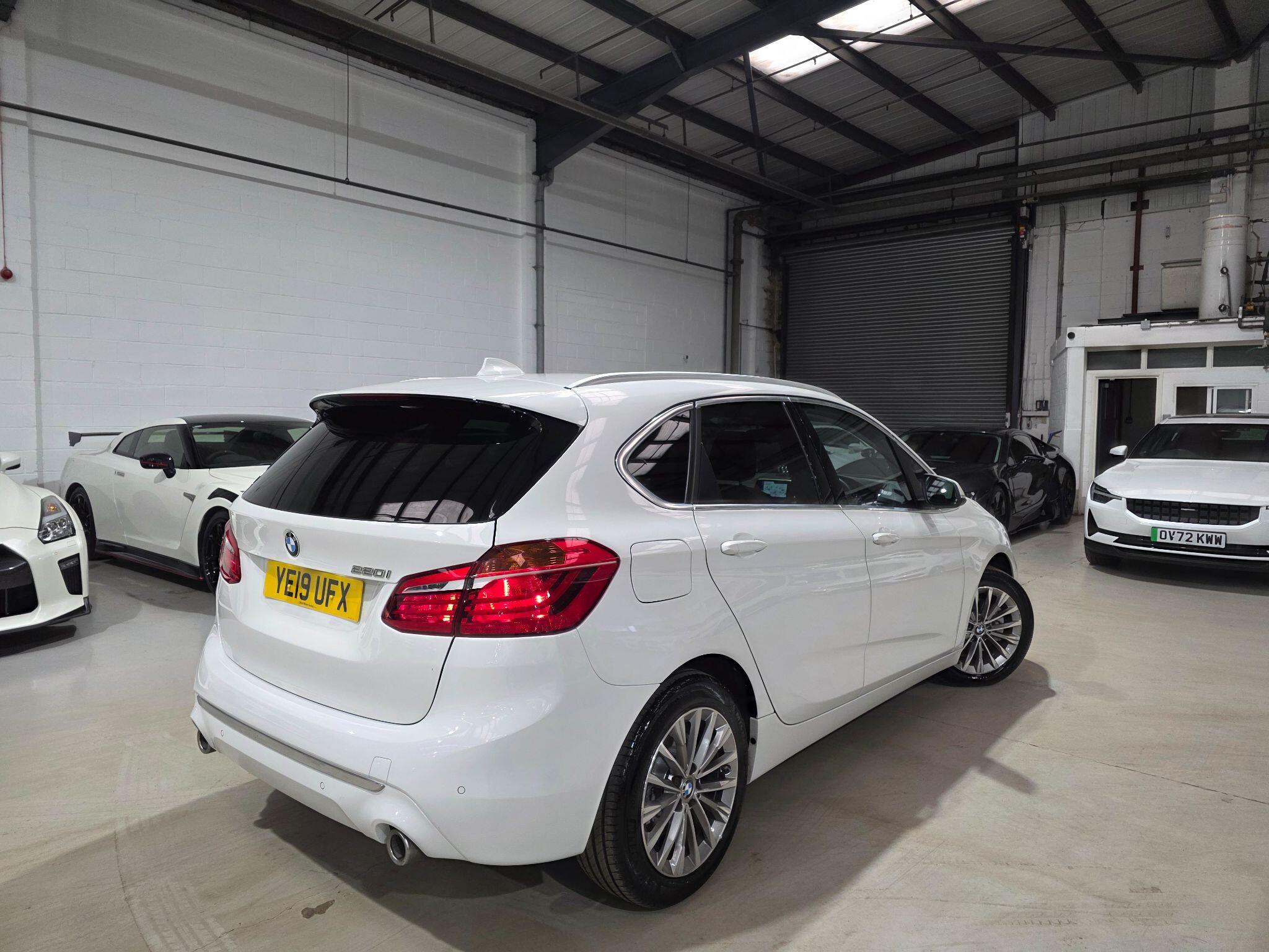 BMW 2 Series Active Tourer view 29