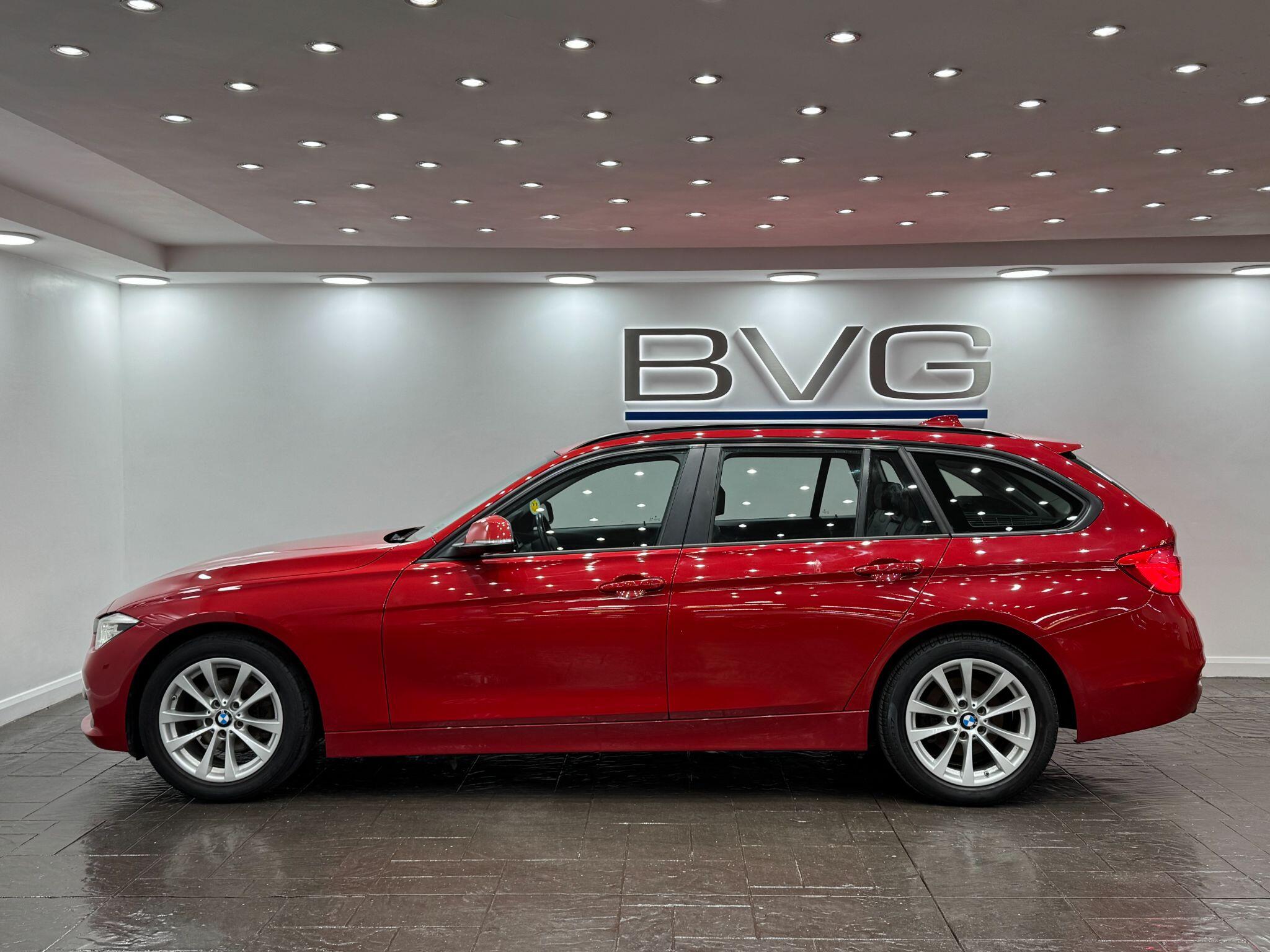 BMW 3 Series view 8