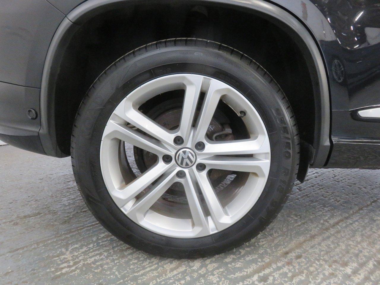 Volkswagen Tiguan view 55