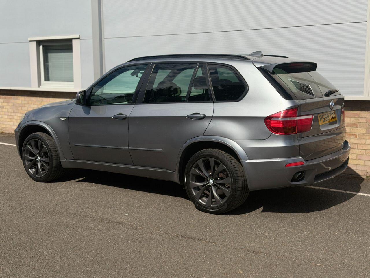 BMW X5 X5 view 5